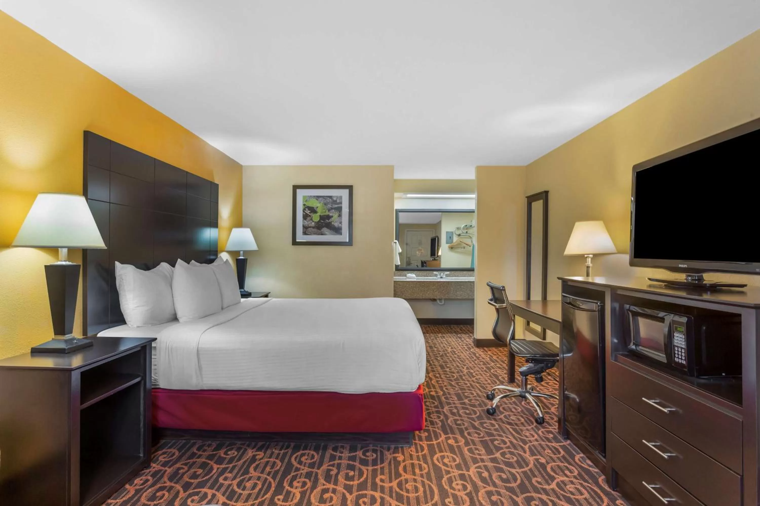 King Room - Smoking  in Best Western Benton Inn