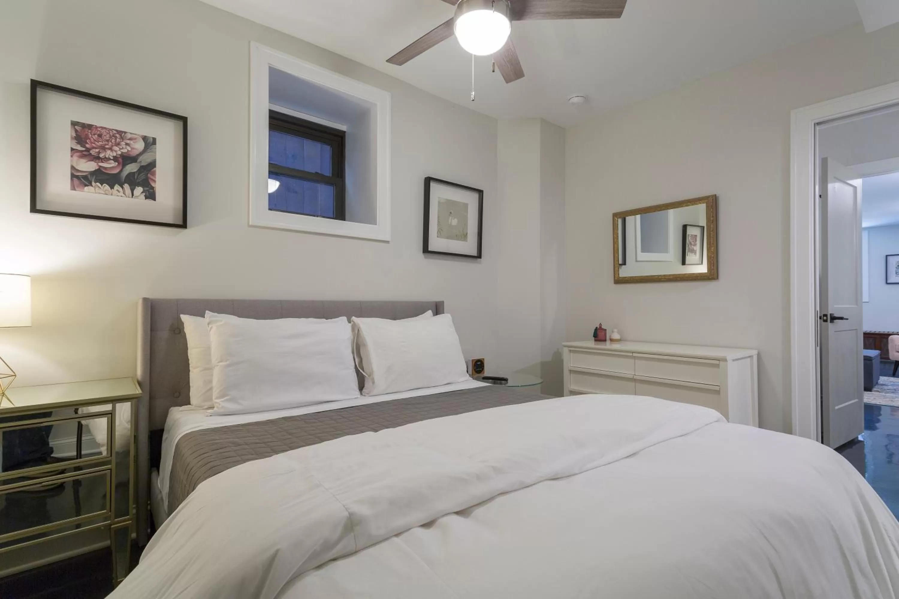 One-Bedroom Apartment in Wicker Park Inn
