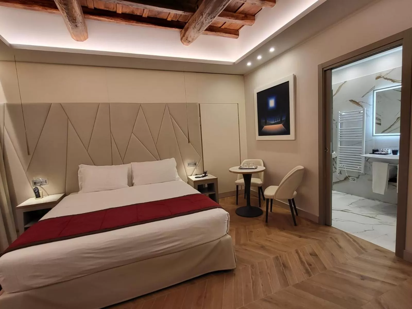 Deluxe Double Room - Annex in Harry's Bar Trevi Hotel & Restaurant