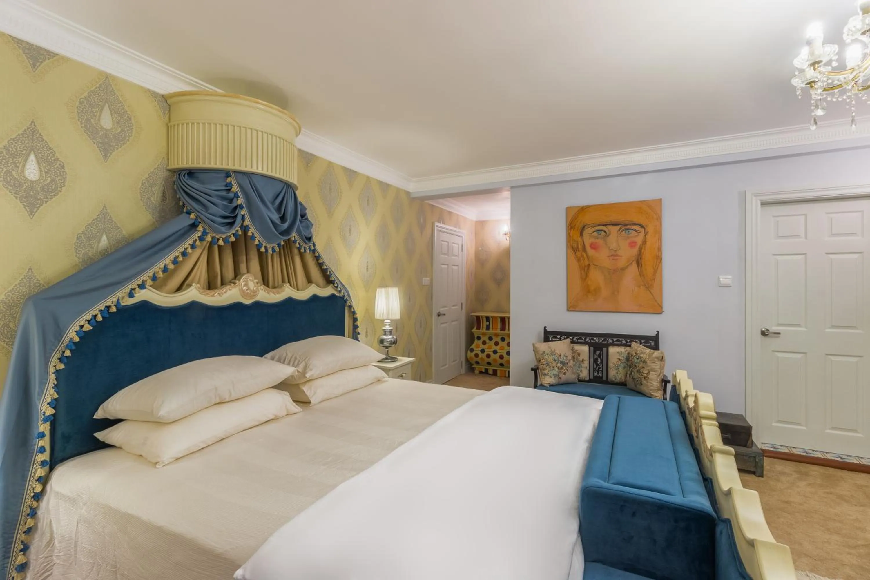 Deluxe Double Room in Kent Cottage