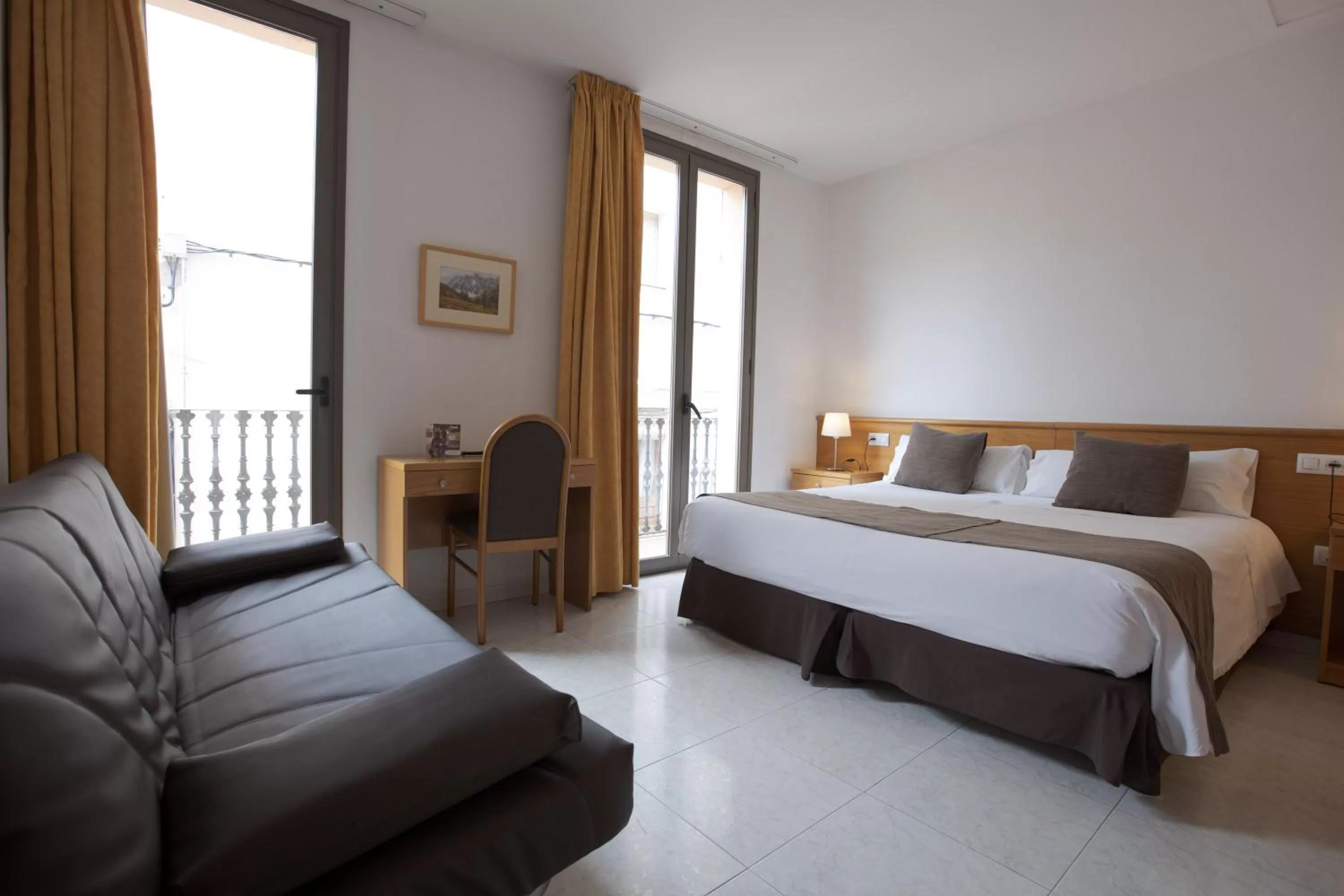 Superior Double Room in Hotel Alta Garrotxa