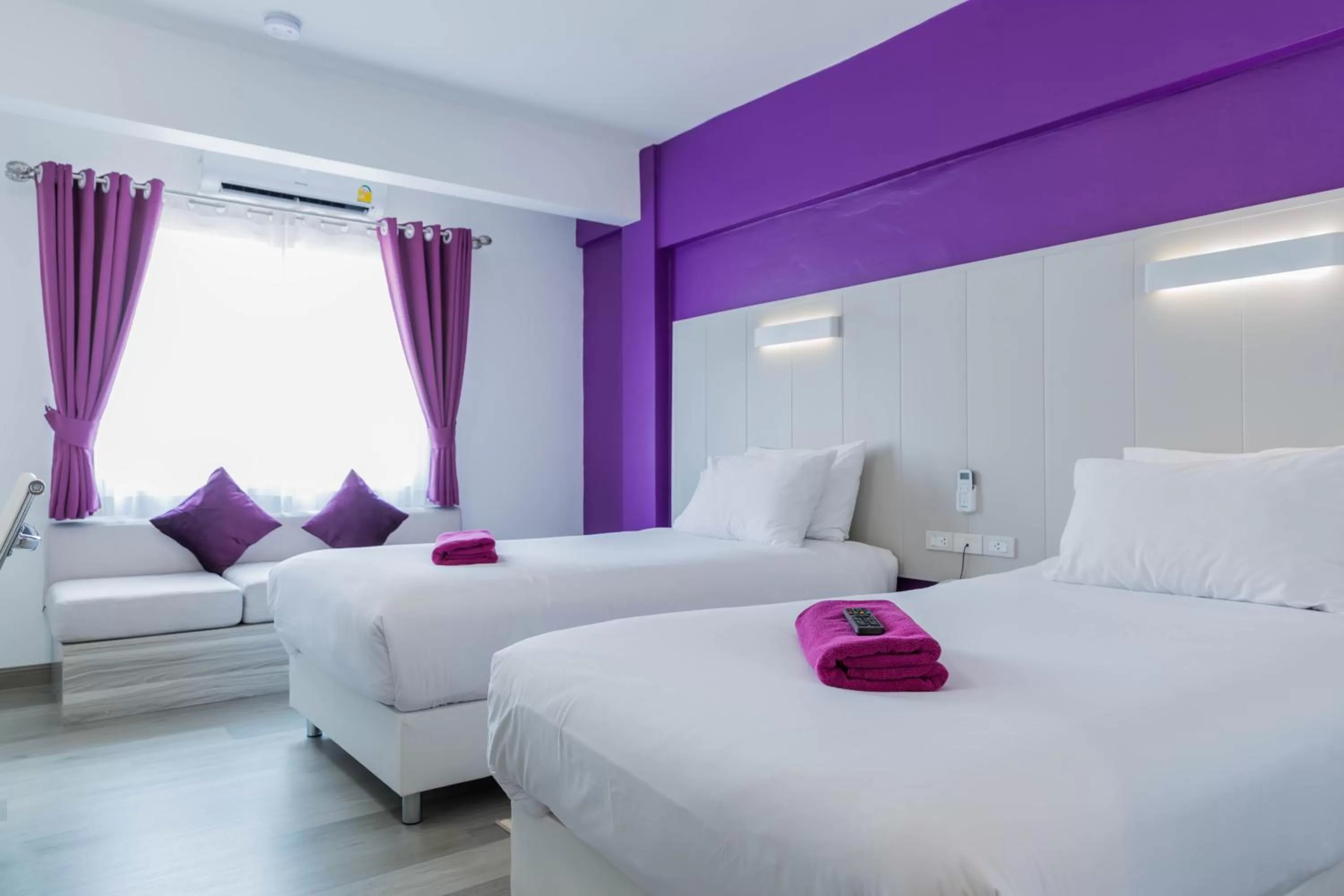 Superior Twin Room South Wing in Hotel Zing