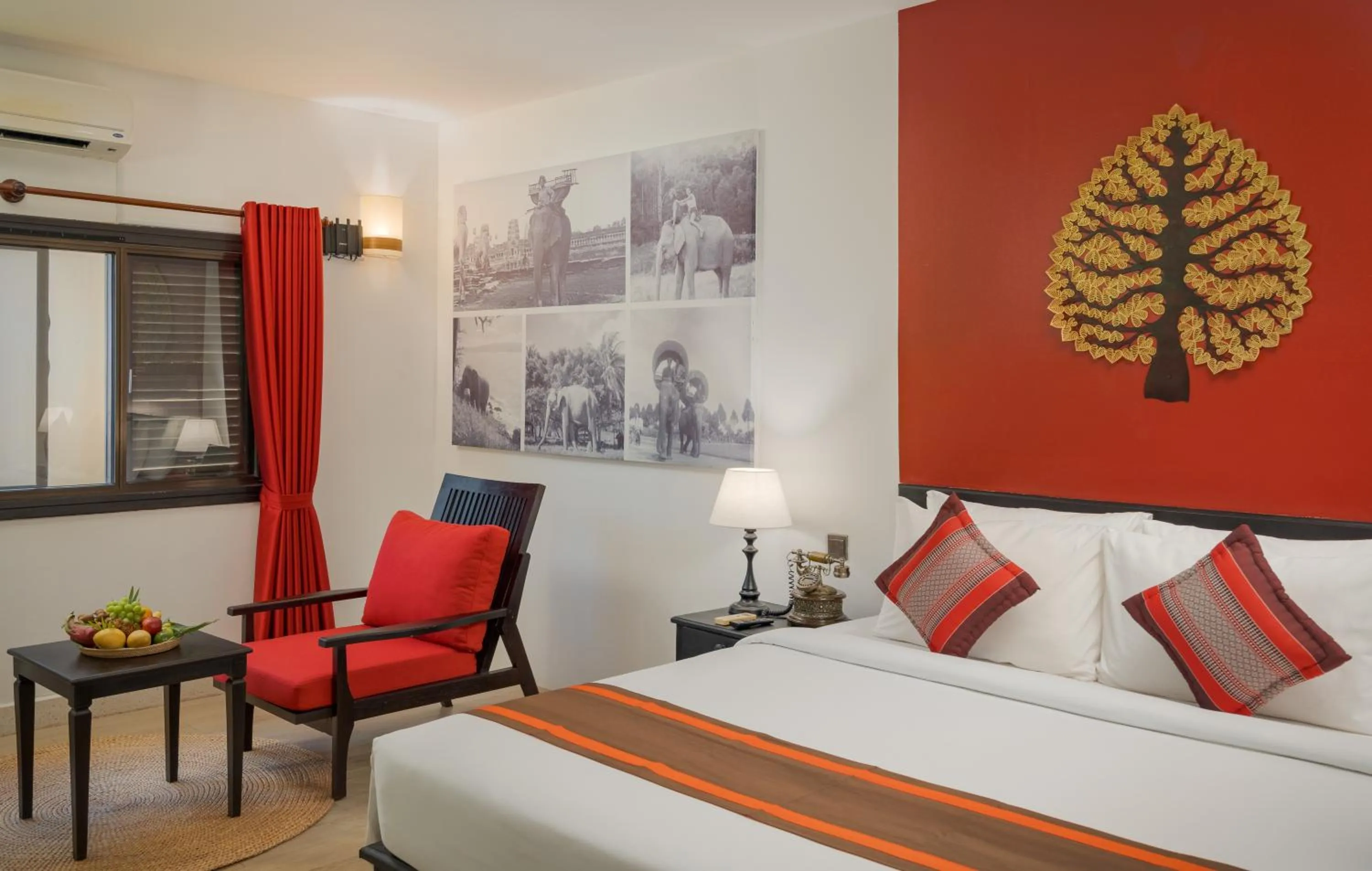 Premier Deluxe Pool View in Pandora Suite D'Angkor