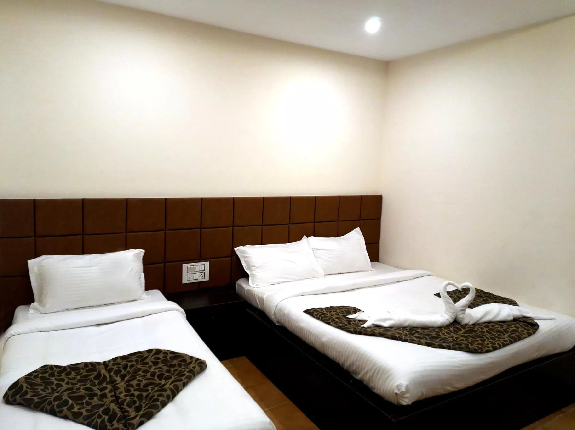 Deluxe Triple Room in GRAND KODAI SR INN