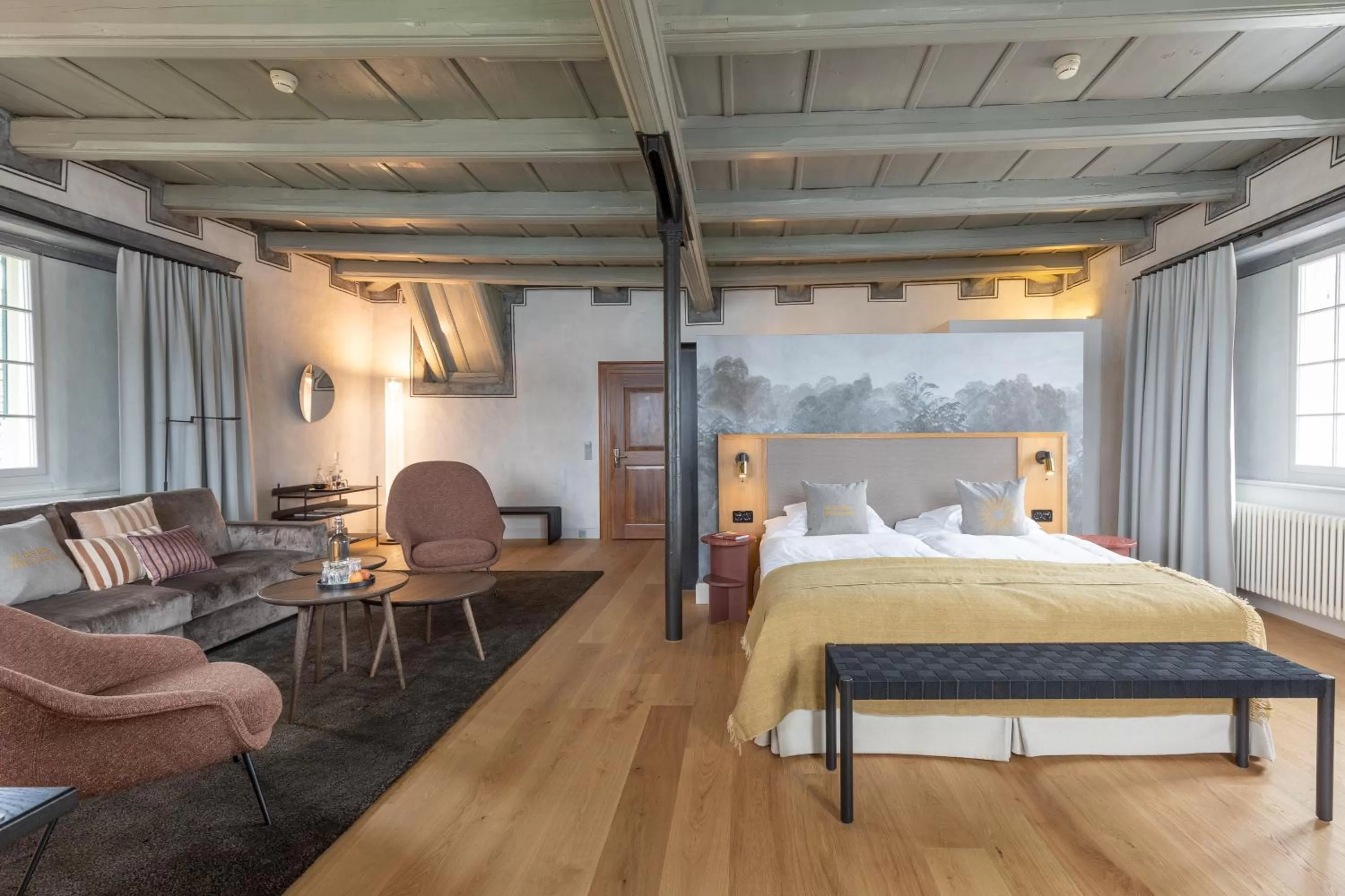 Romantic Junior Suite with Lake View in Boutiquehotel Sonne Küsnacht - Zürich