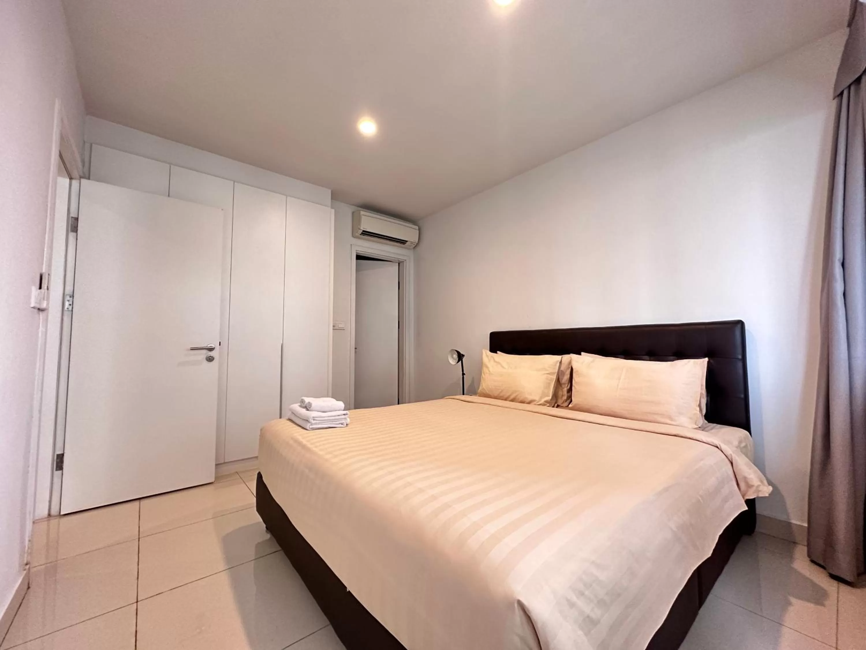 Two-Bedroom Apartment in The Bridge Club