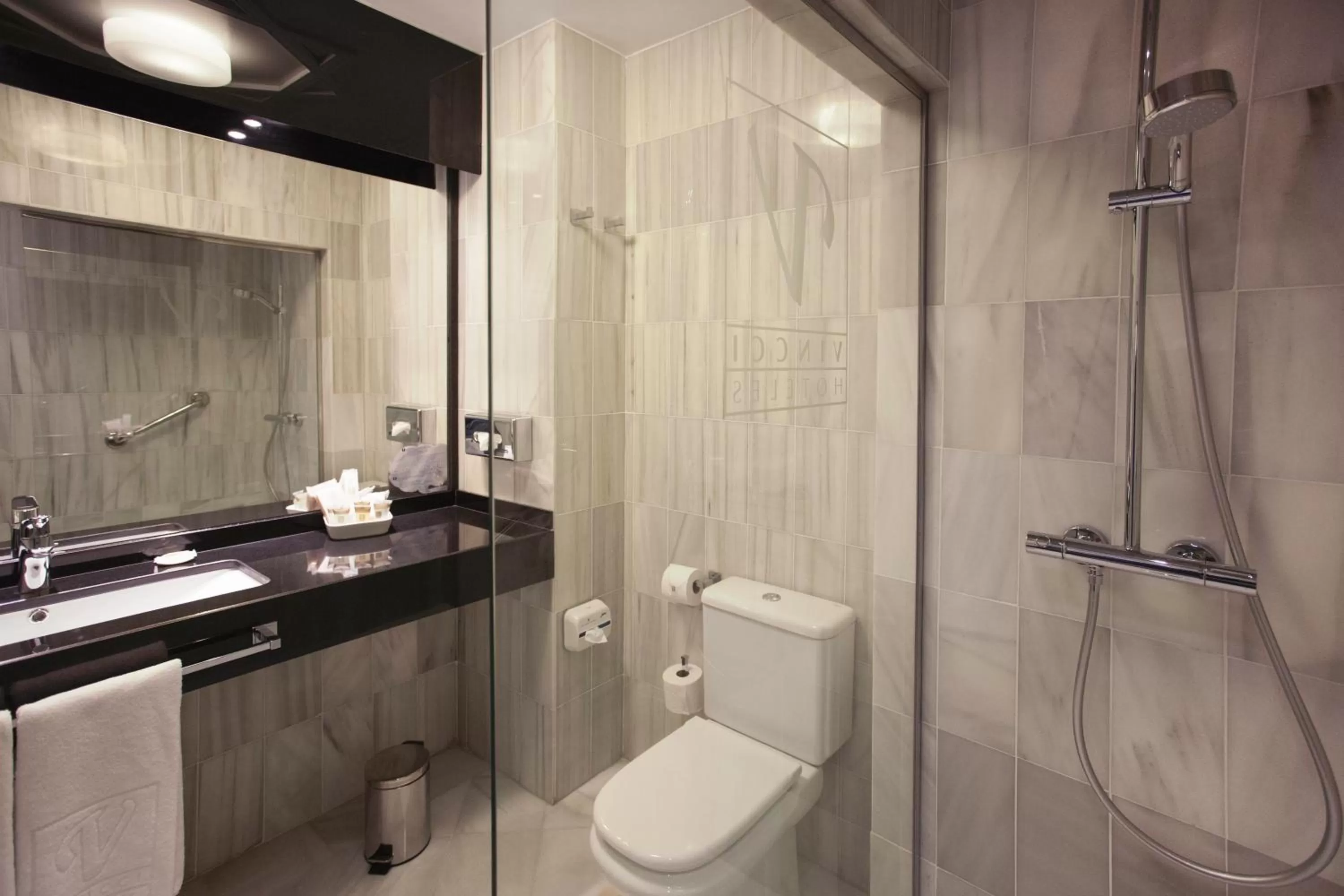 Double Room with Extra Bed in Vincci Albayzin