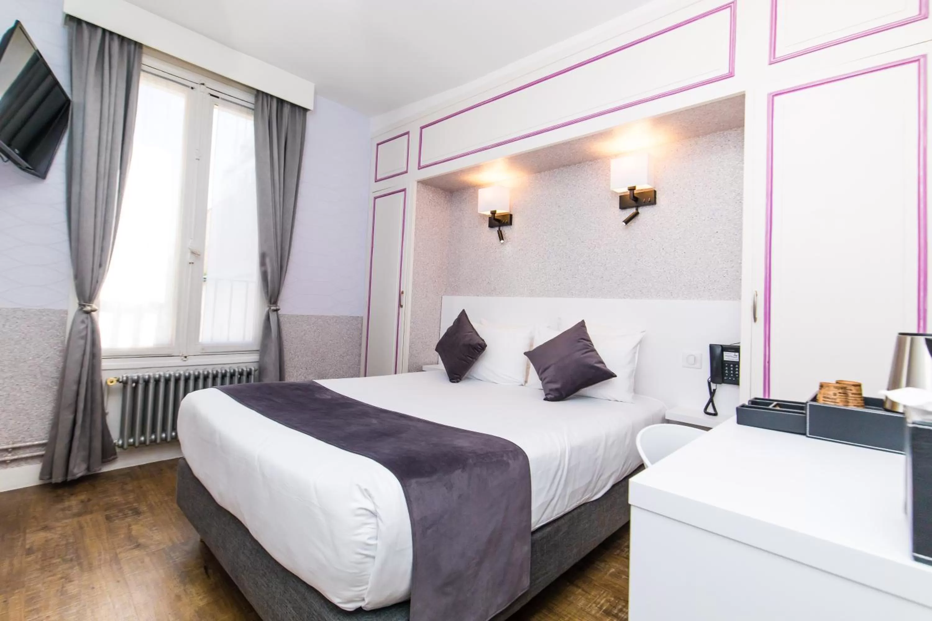 Double Room in HOTEL DE PARIS MONTPARNASSE