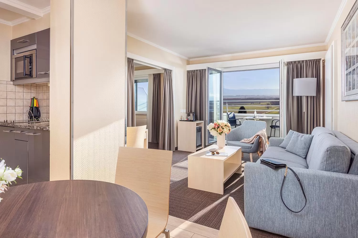 Apartment with Lake View in Everness Hotel & Resort