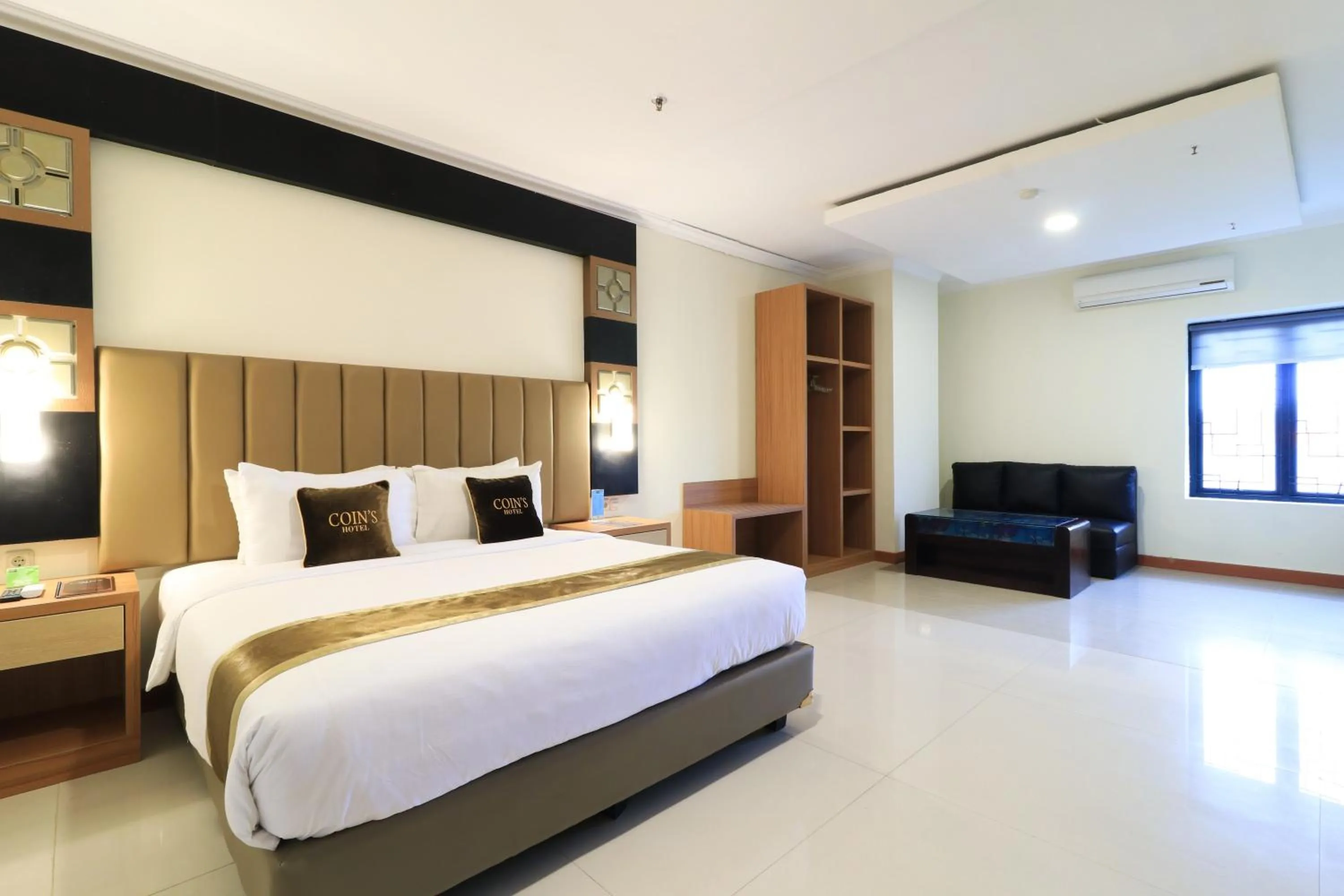 Executive Suite in Coins Hotel Jakarta