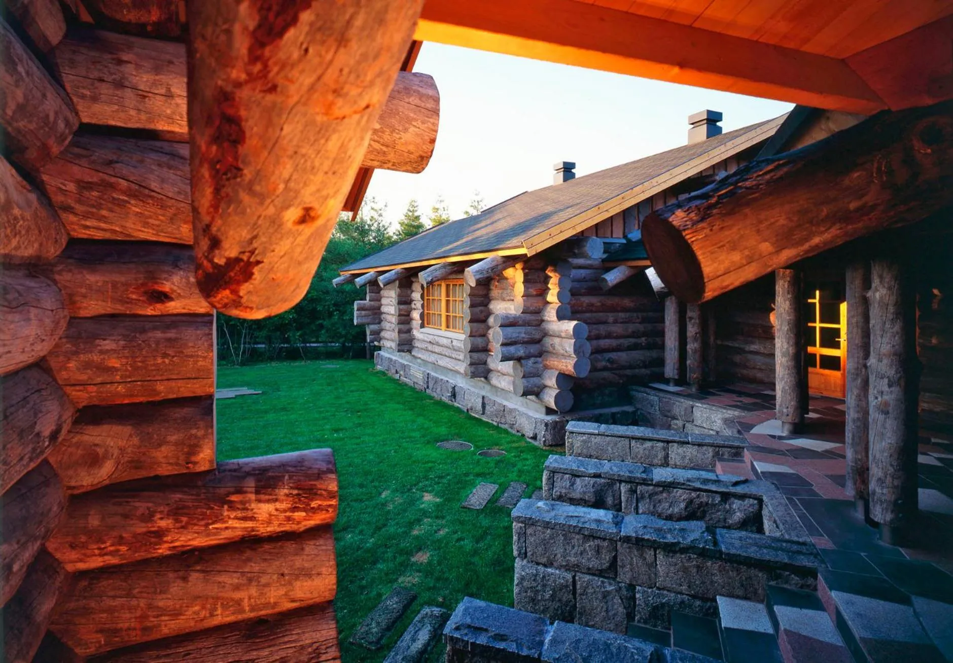 Twin Room in a Part of Big Cottage - single occupancy in Hotel Nidom