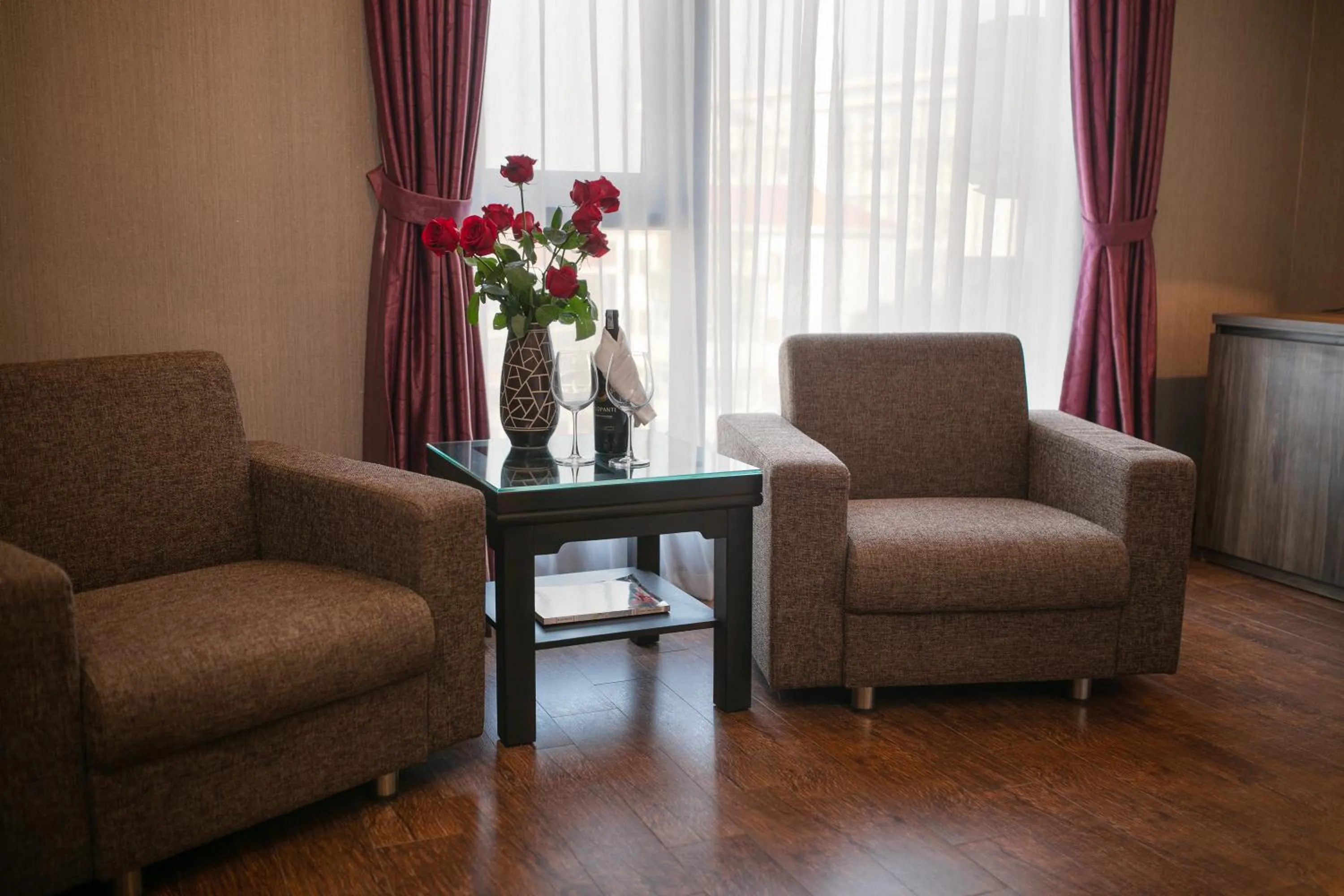 Suite with City View in Sen Luxury Hotel