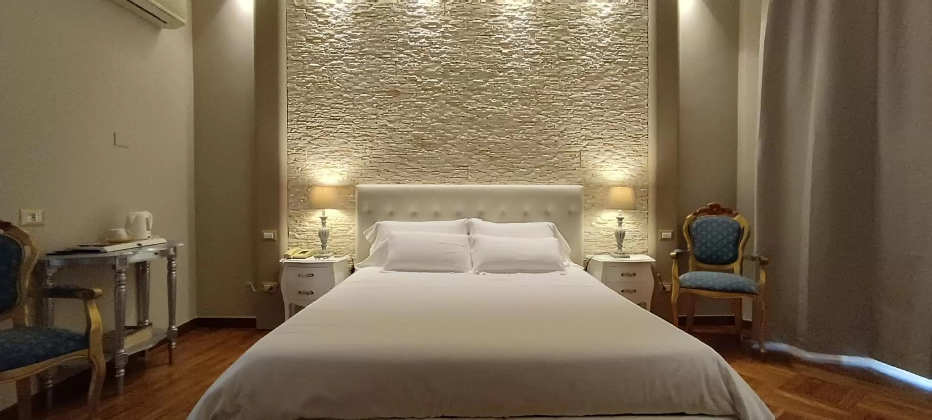 Deluxe Junior Suite - single occupancy in Hotel Palladium