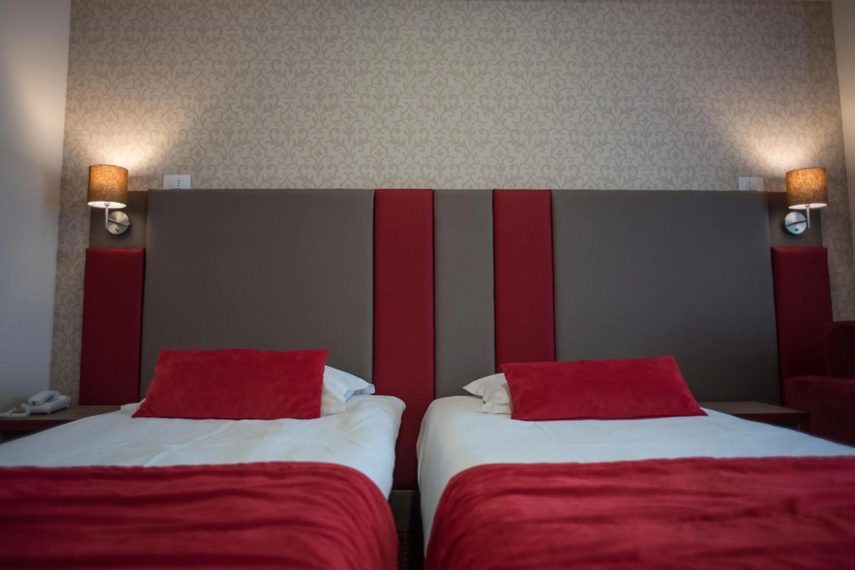 Twin Room in Hotel Marea Neagra