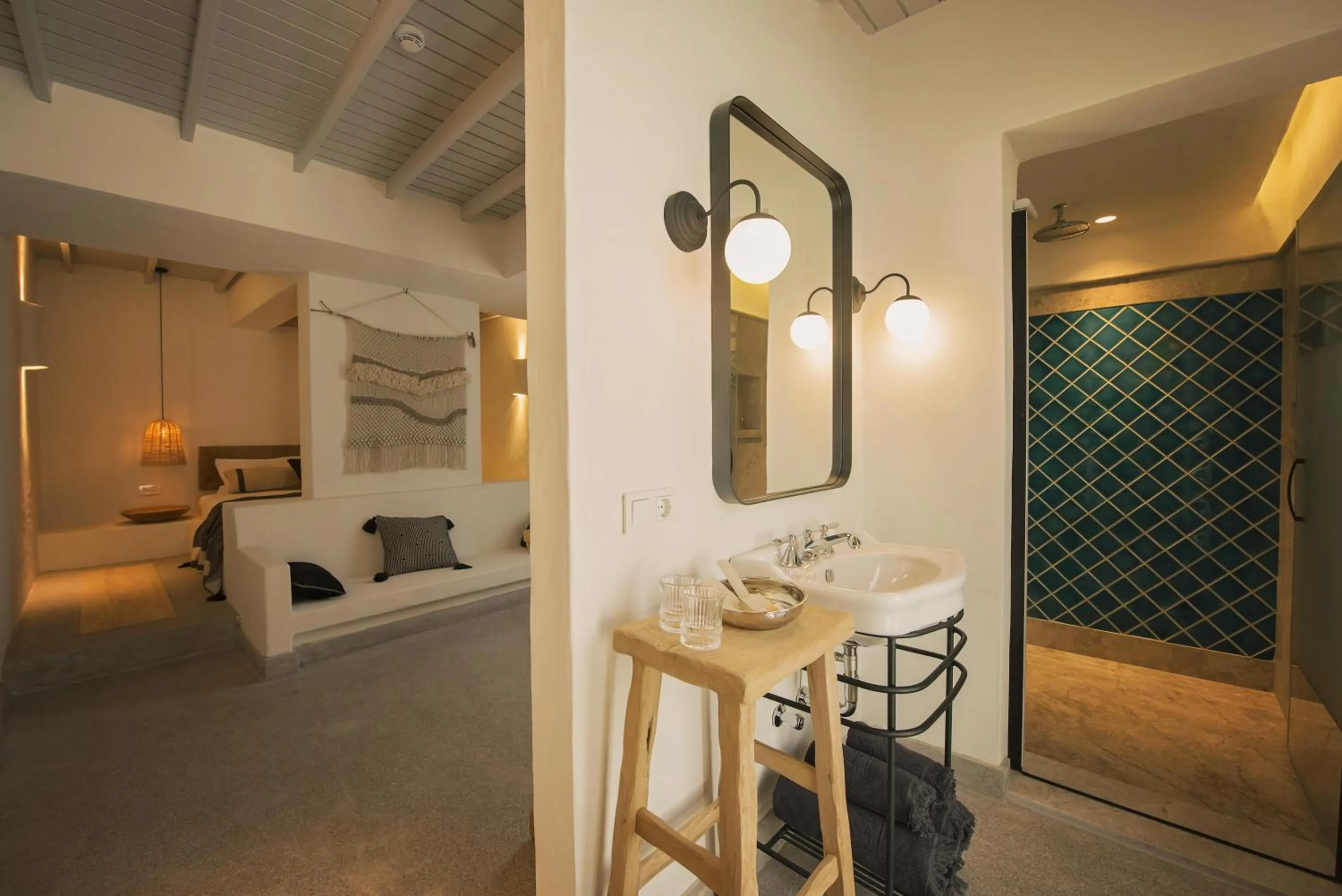 Classic Room (Land or Street Side) in Yacht Boheme Hotel-Boutique Class - Adults Only