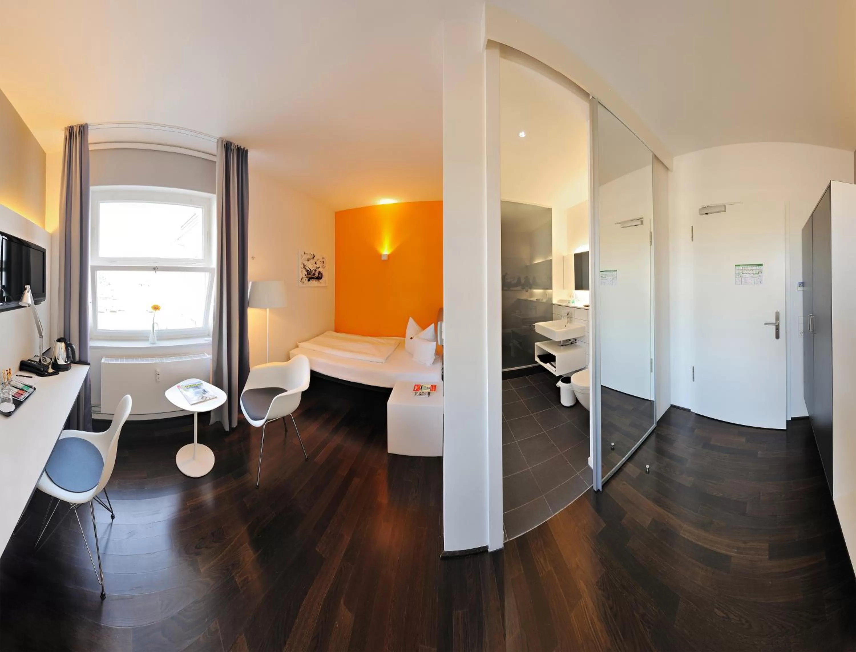 Single Room in V8 HOTEL Classic Motorworld Region Stuttgart