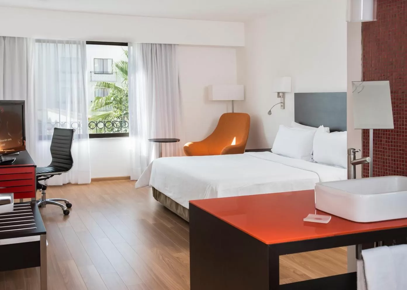 Superior King Room in Fiesta Inn Queretaro