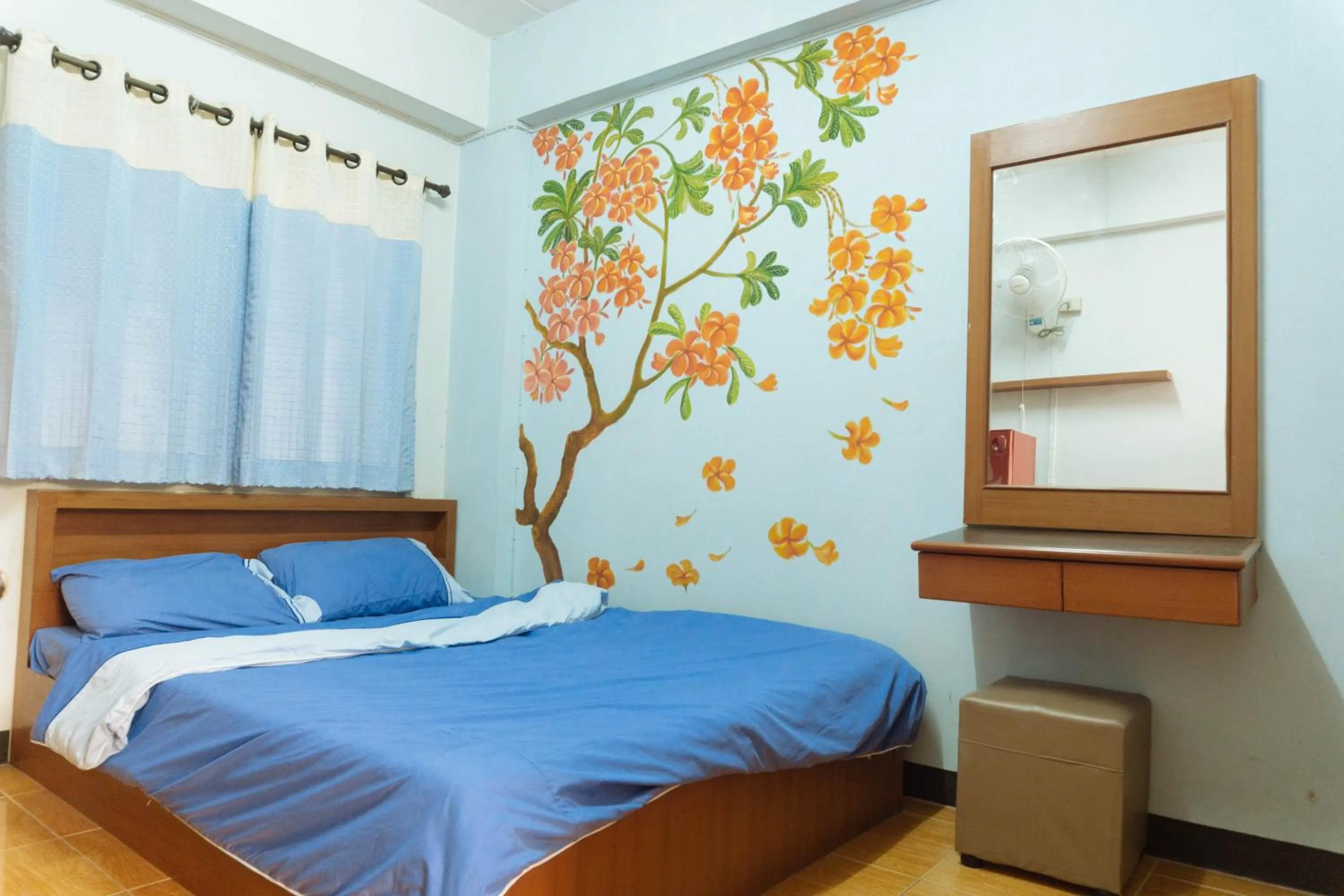 Standard Double Room with Fan in Chiangmai Tree Hostel