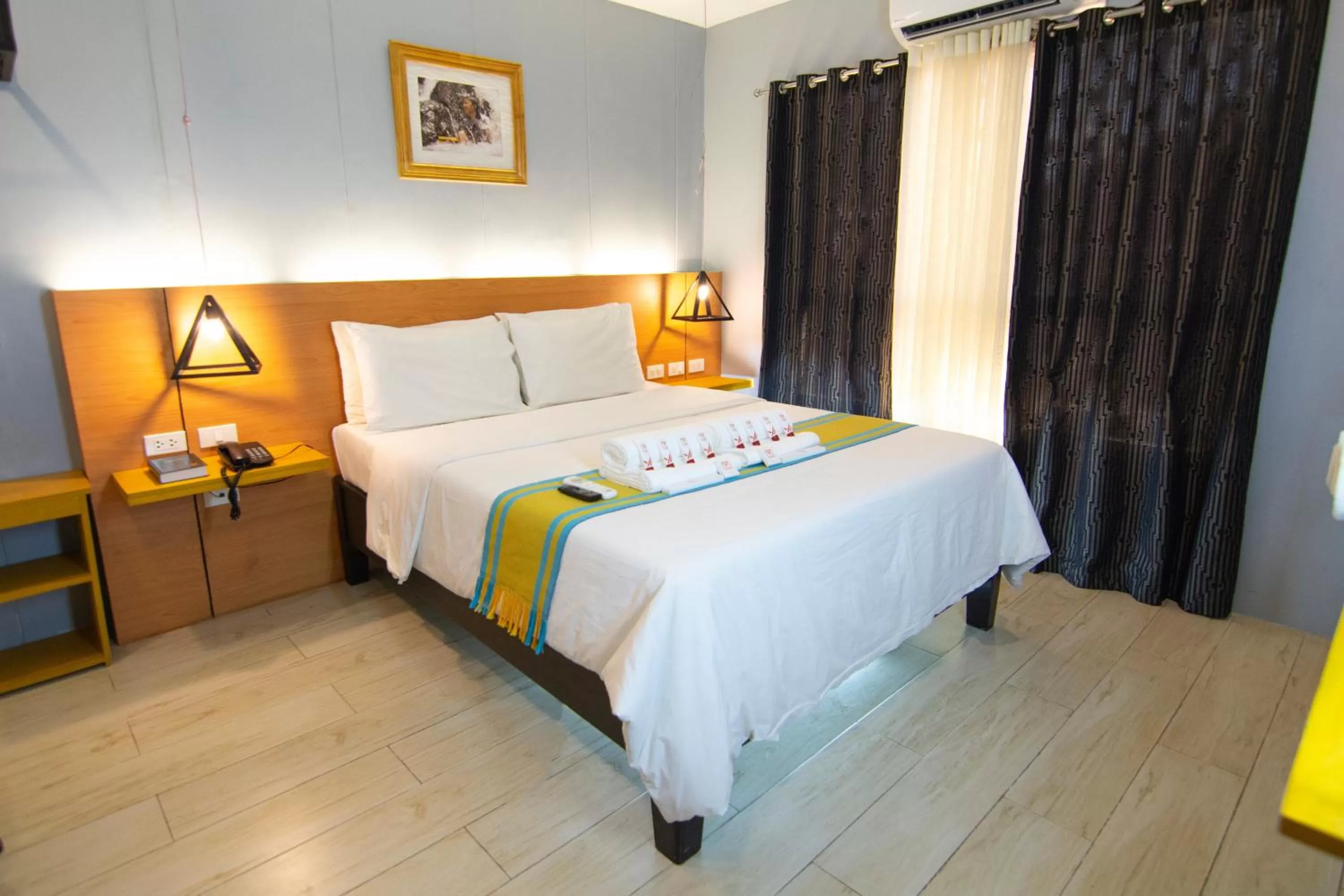 Superior Queen Room in Viven Hotel