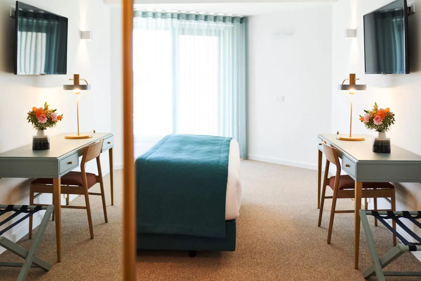 Double Room in Rochavau Hotel