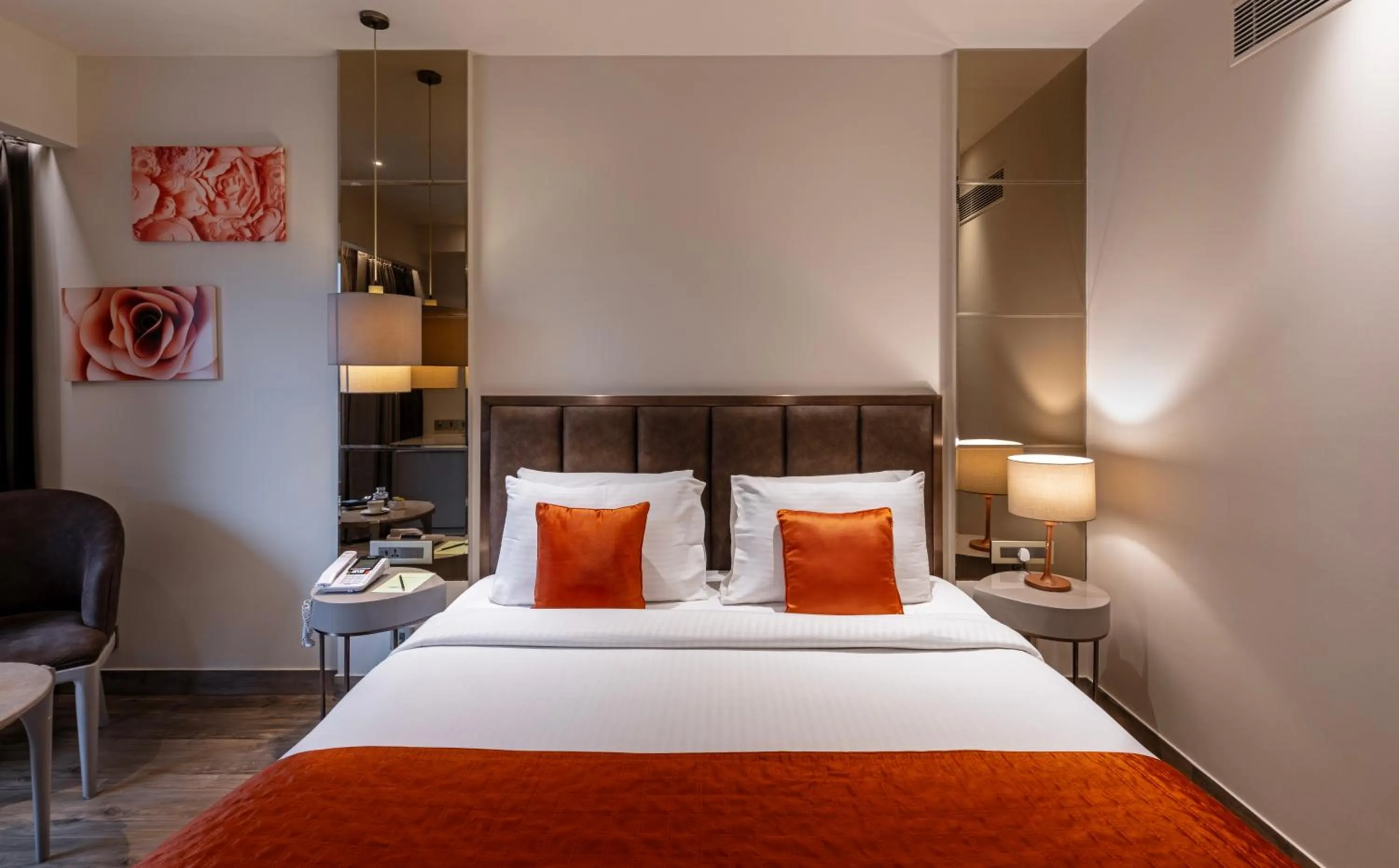 Deluxe Room - single occupancy in Hotel Saket 27