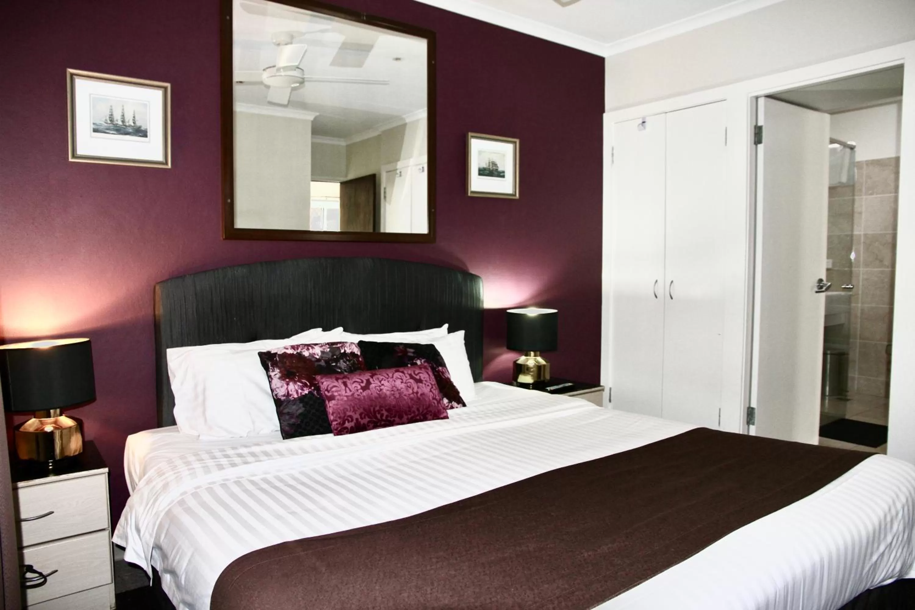 Family Room in Mariners Court Hotel Sydney