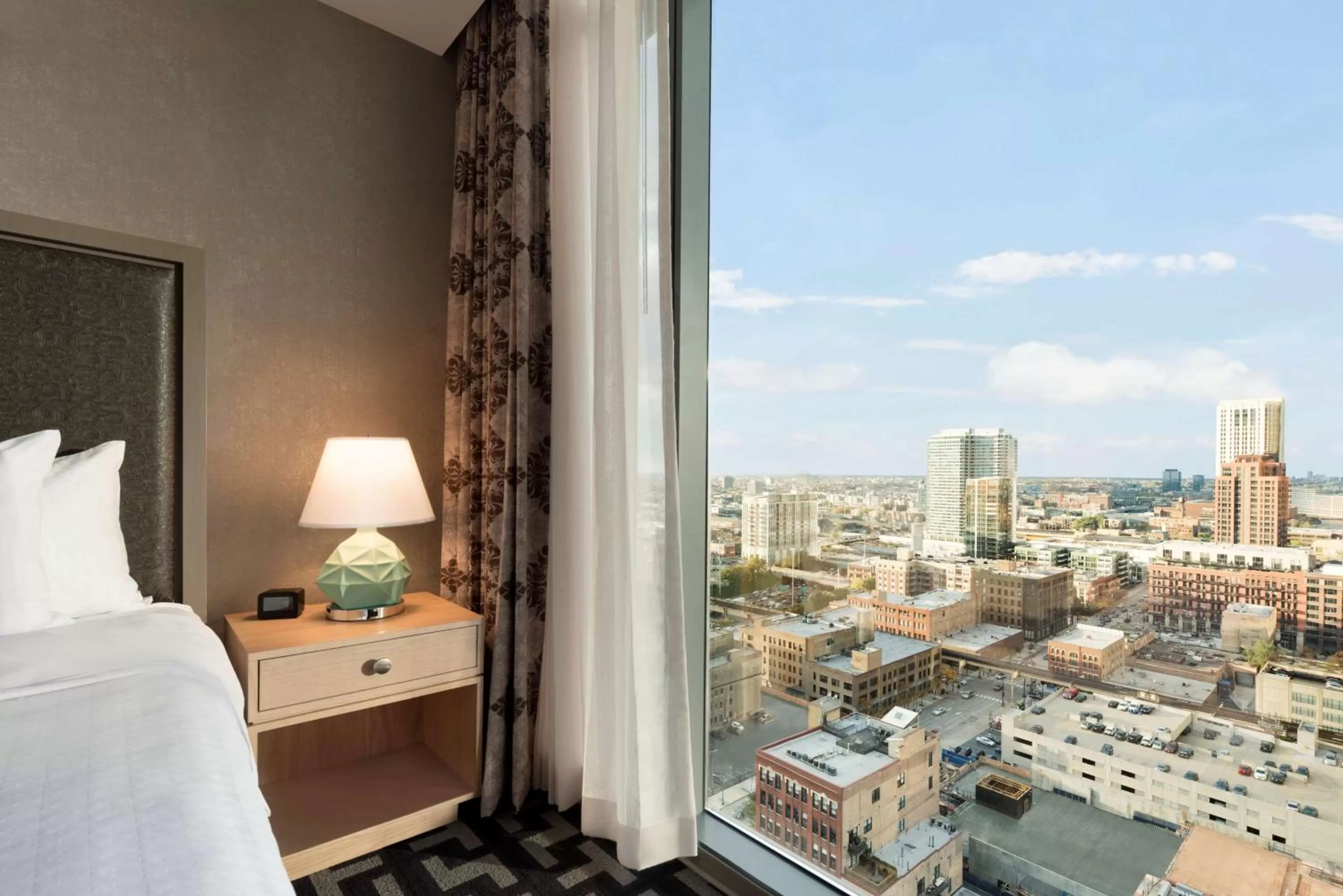 King Studio Suite with City View in Homewood Suites by Hilton Chicago West Loop Fulton Mkt Area