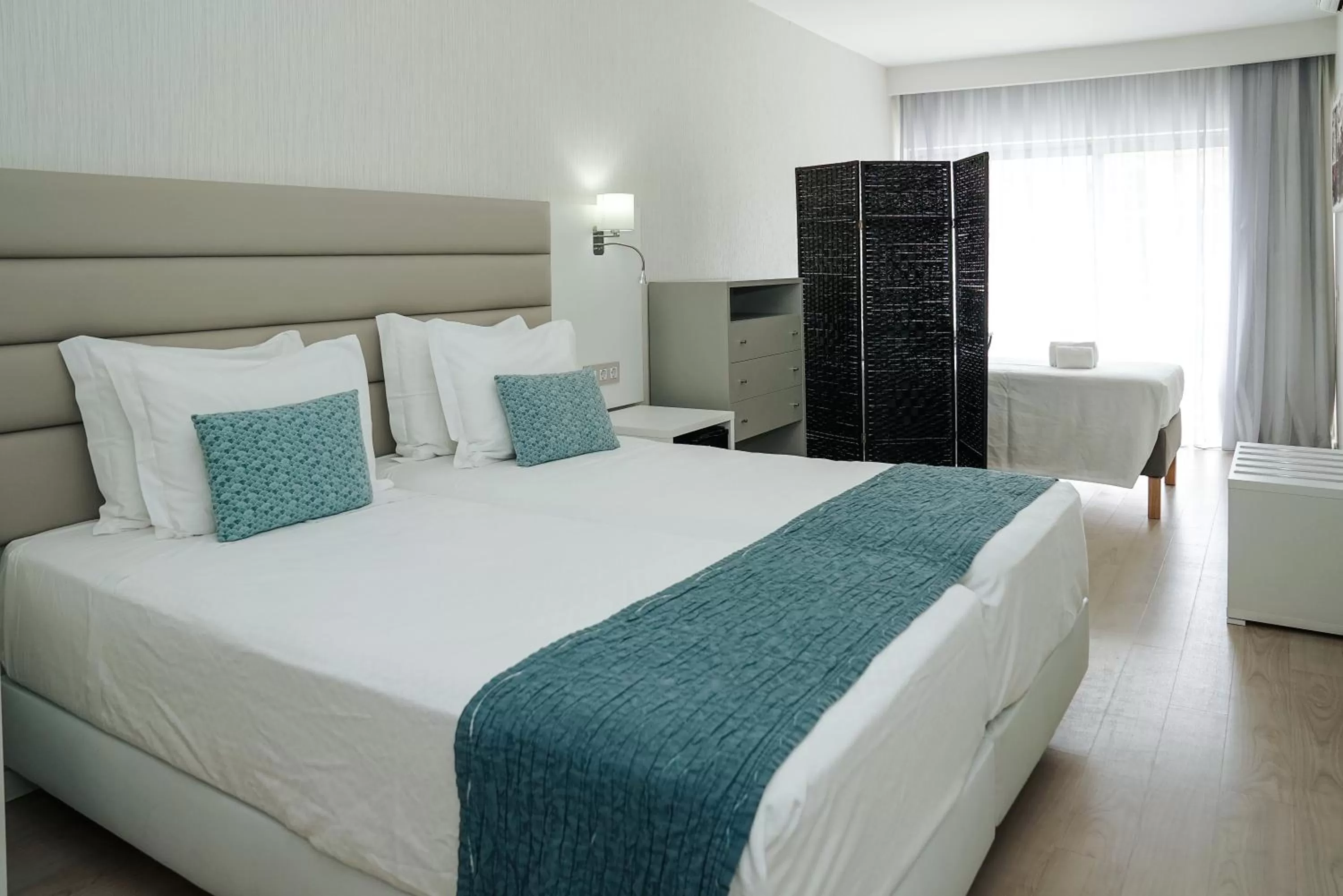 Standard Triple Room in Carvi Beach Hotel