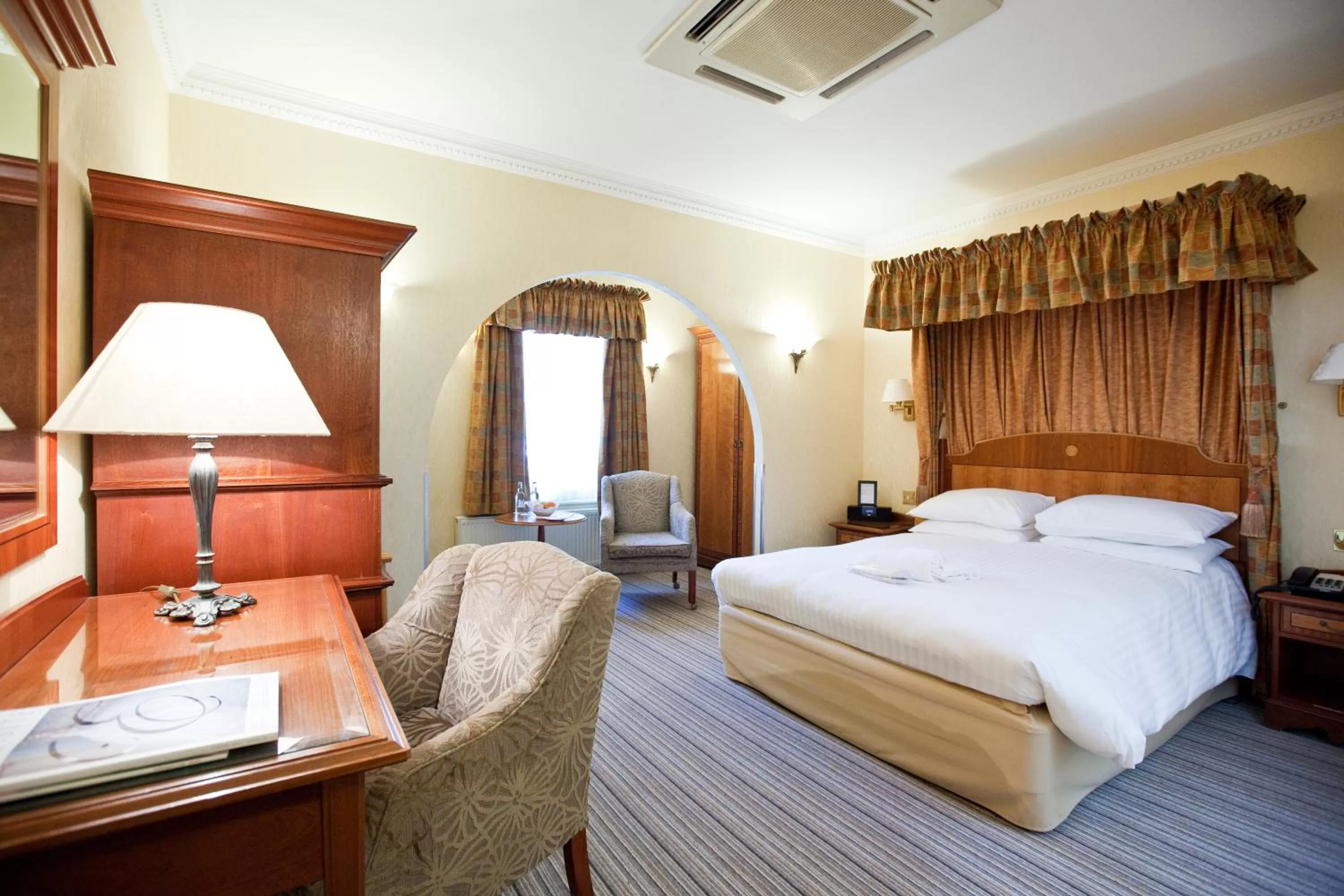 Executive Double Room in Marygreen Manor