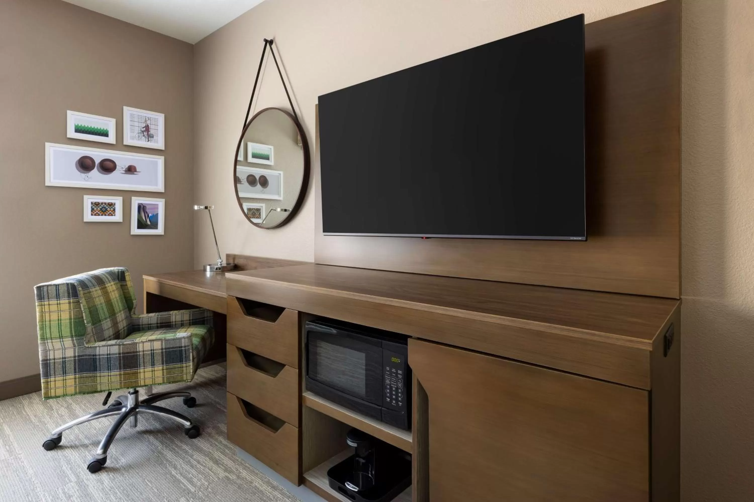 King Room - Hearing Access/Non-Smoking in Hampton Inn Oakhurst-Yosemite