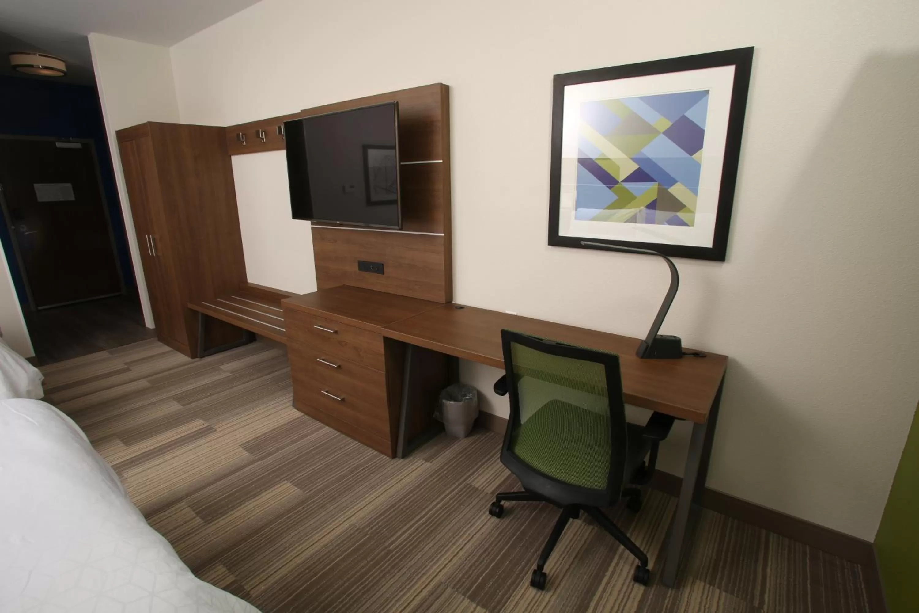 Double Room with Two Double Beds - Hearing Accessible/Non-Smoking  in Holiday Inn Express - McCook by IHG