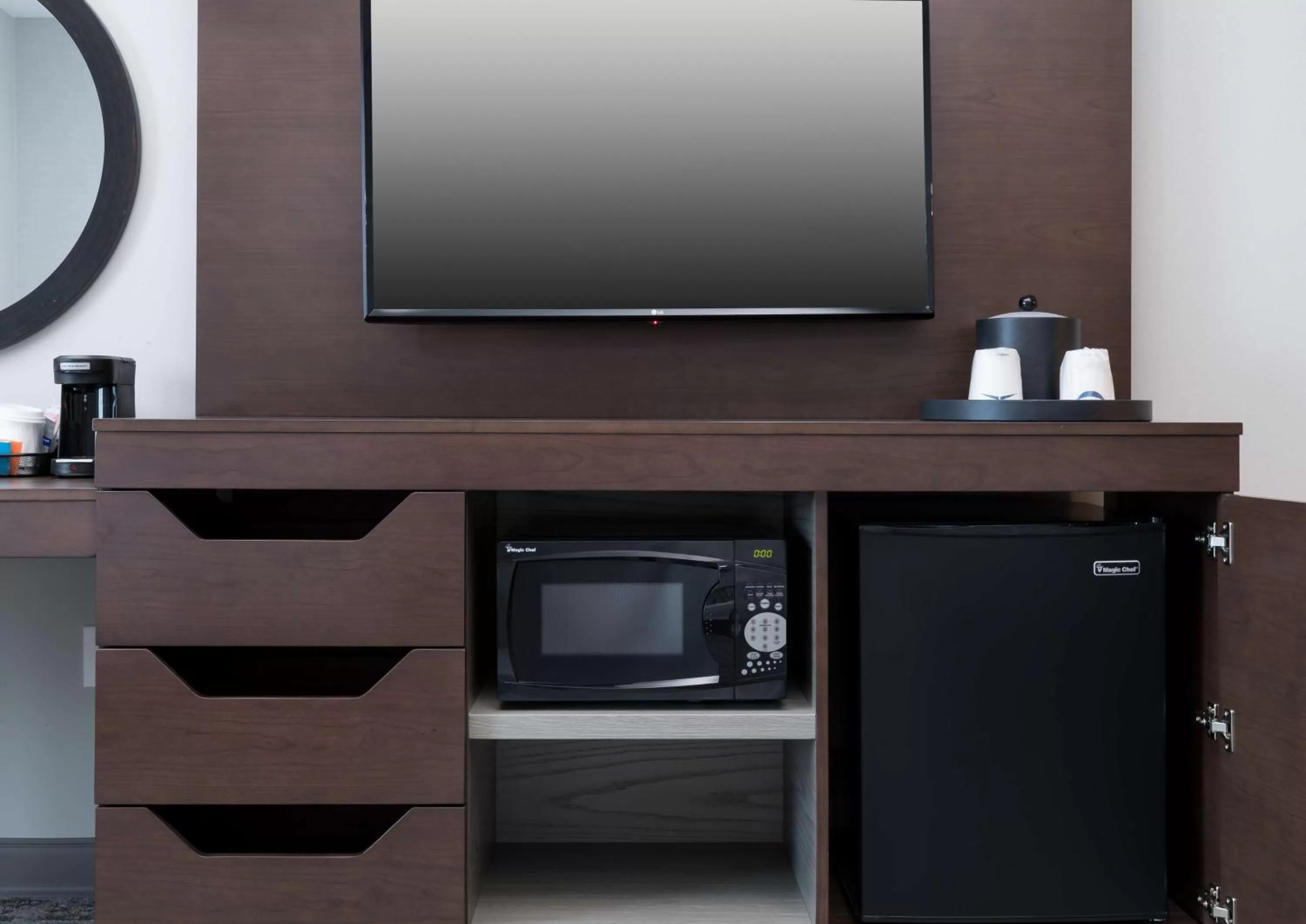 King Room - Non-Smoking in Hampton Inn & Suites Cape Canaveral Cruise Port, Fl