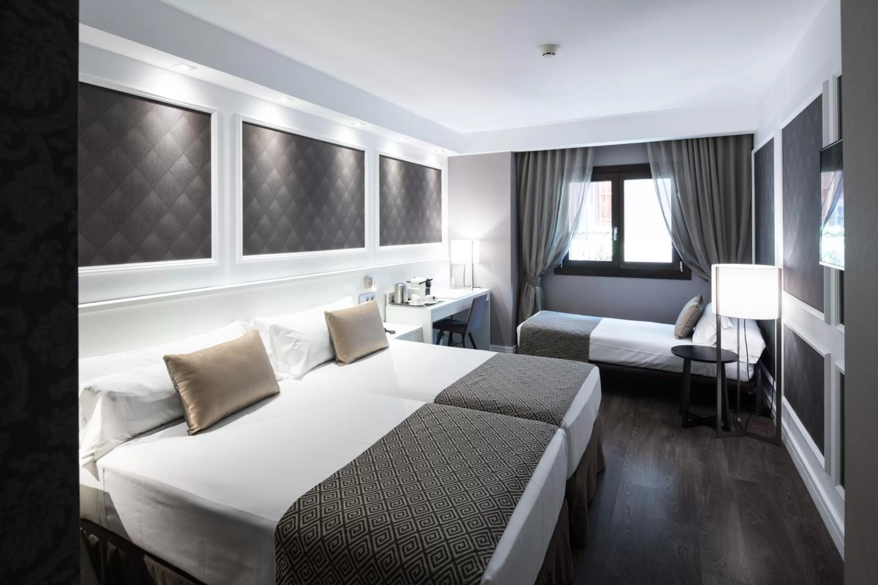 Triple Room (3 Adults) in Catalonia Magdalenes