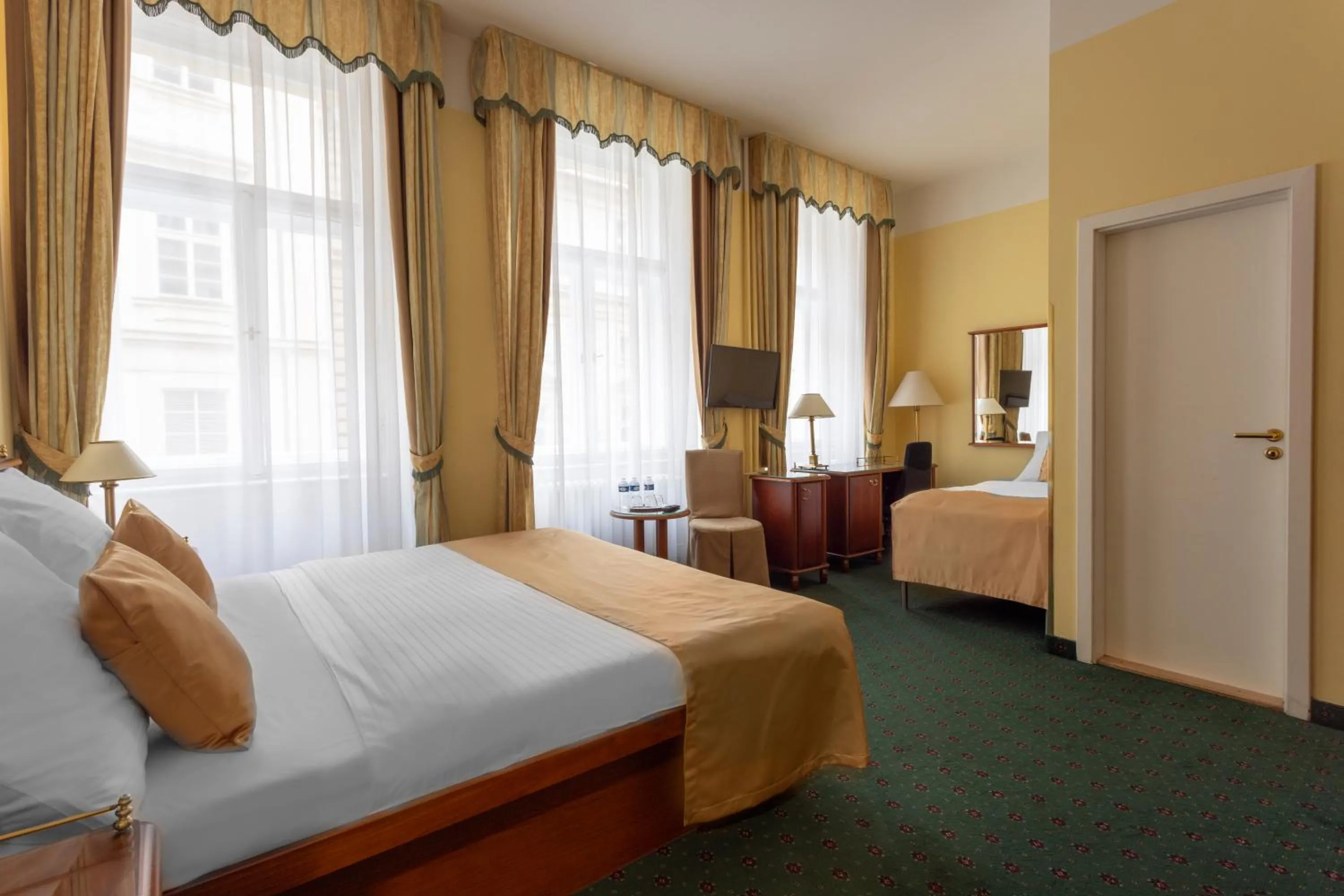 Economy Double Room in Hotel William