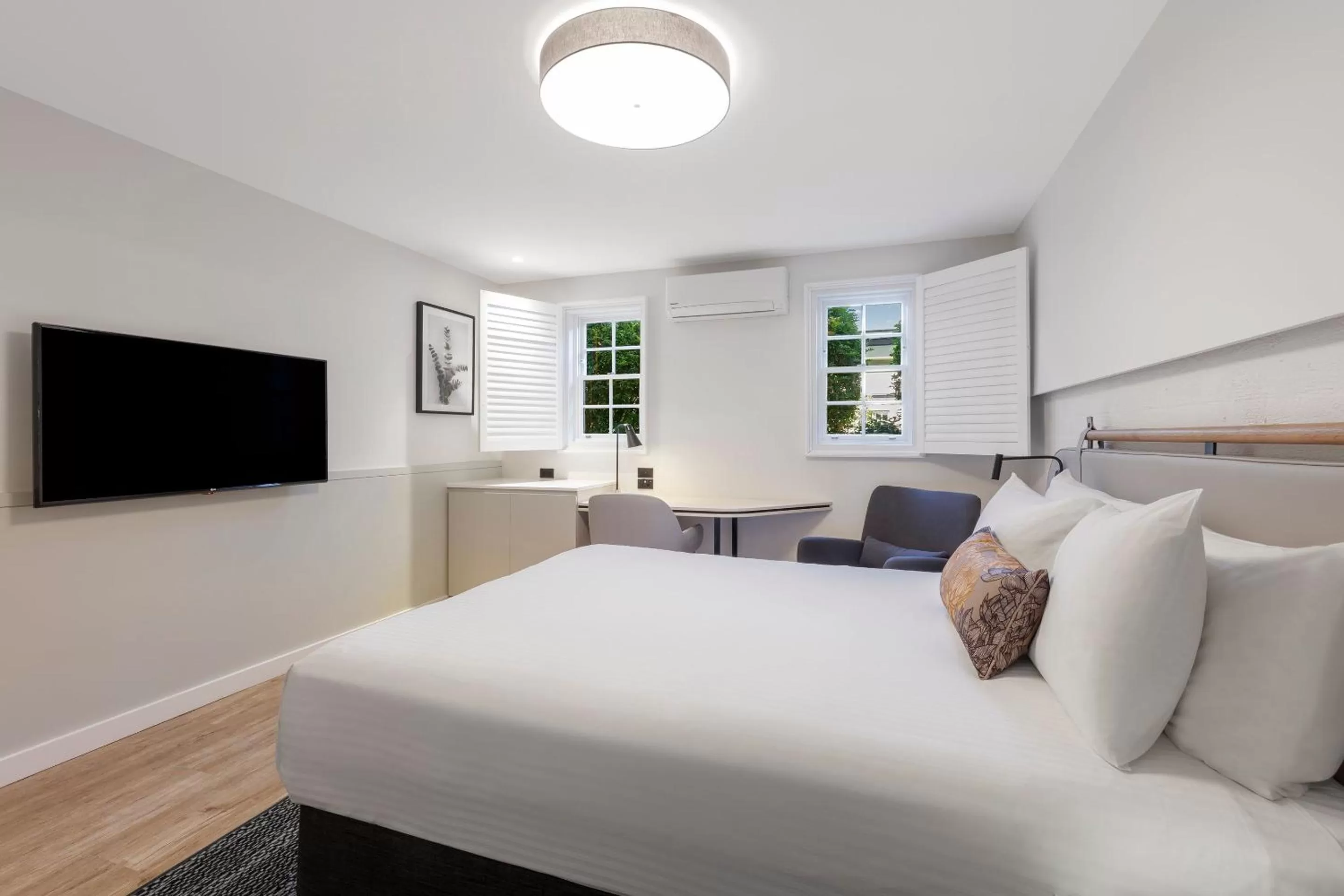 Standard Room in Crowne Plaza Hawkesbury Valley by IHG