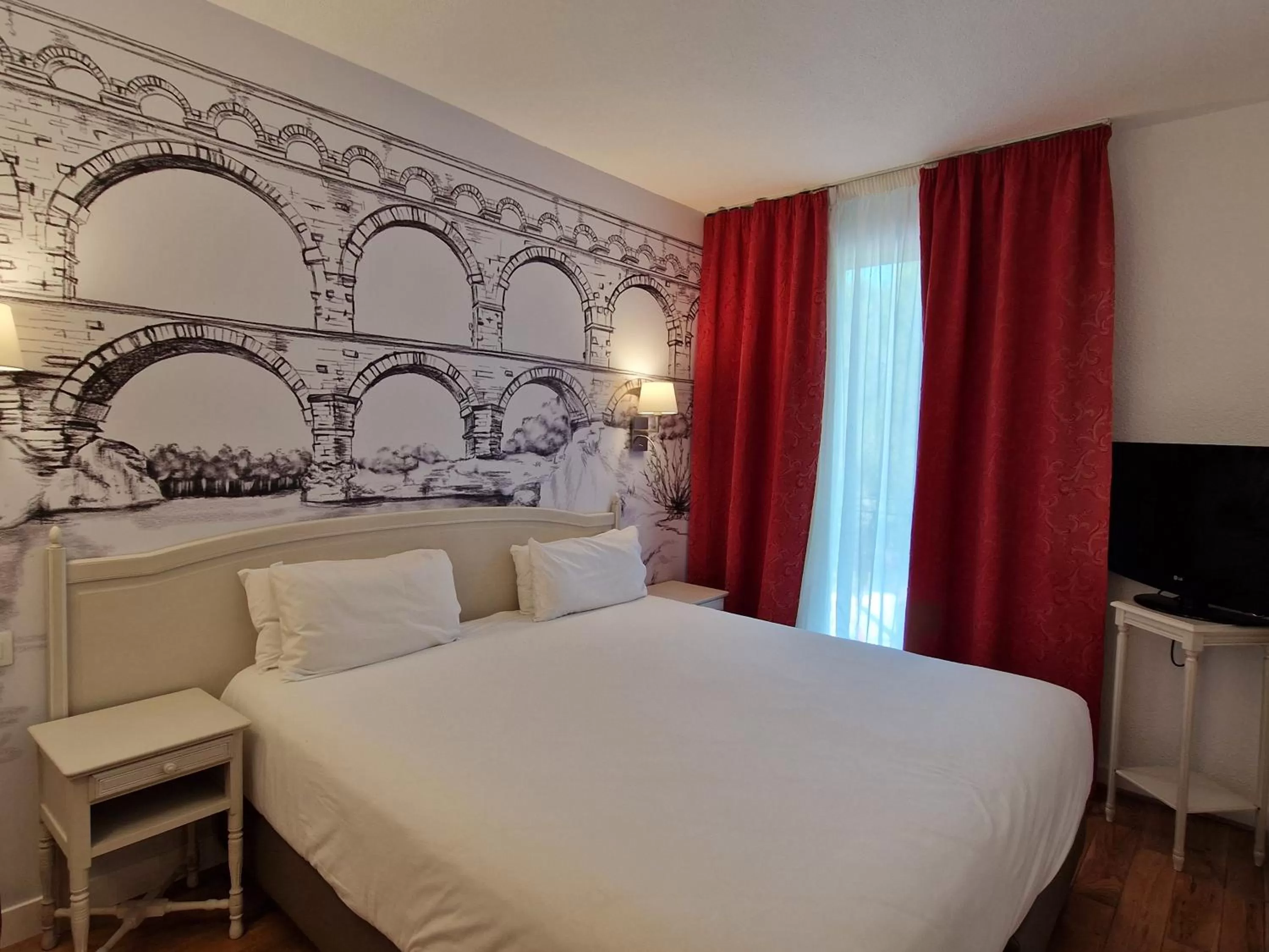 Superior Double Room in Logis VIGNES BLANCHES*** Hôtel Cosy et restaurant de terroir