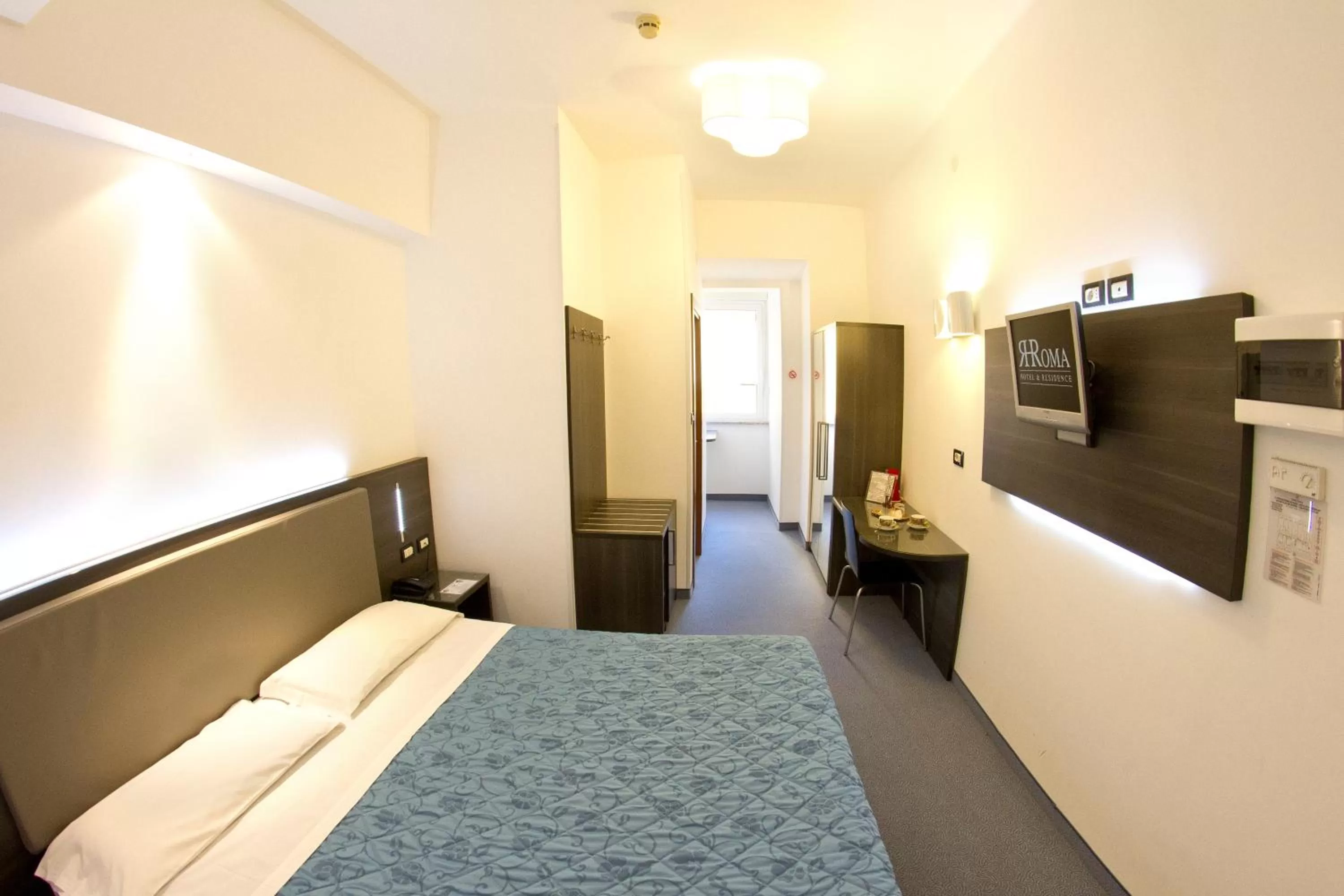 Single Room in Hotel Roma