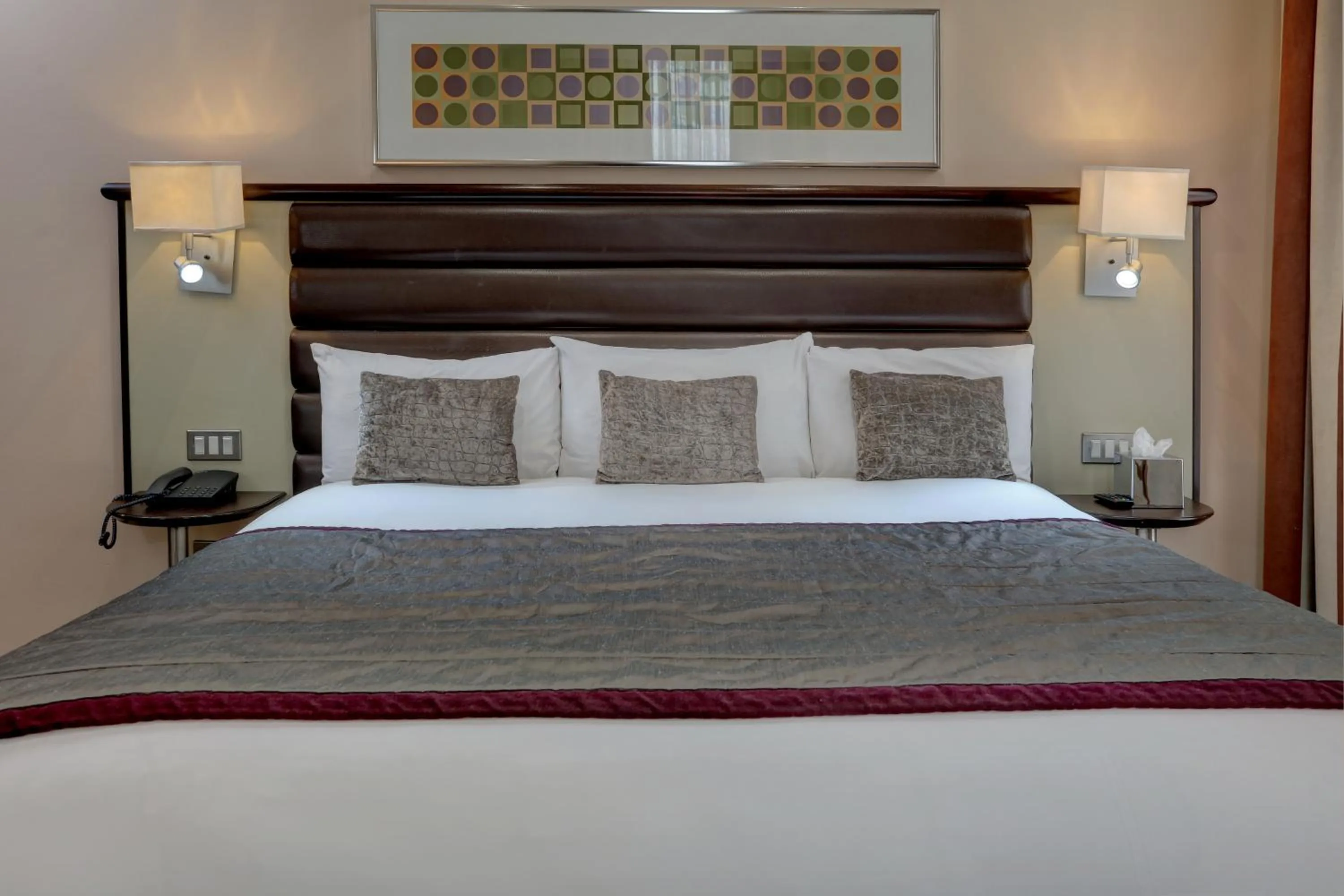 Deluxe Double Room in Corus Hyde Park Hotel