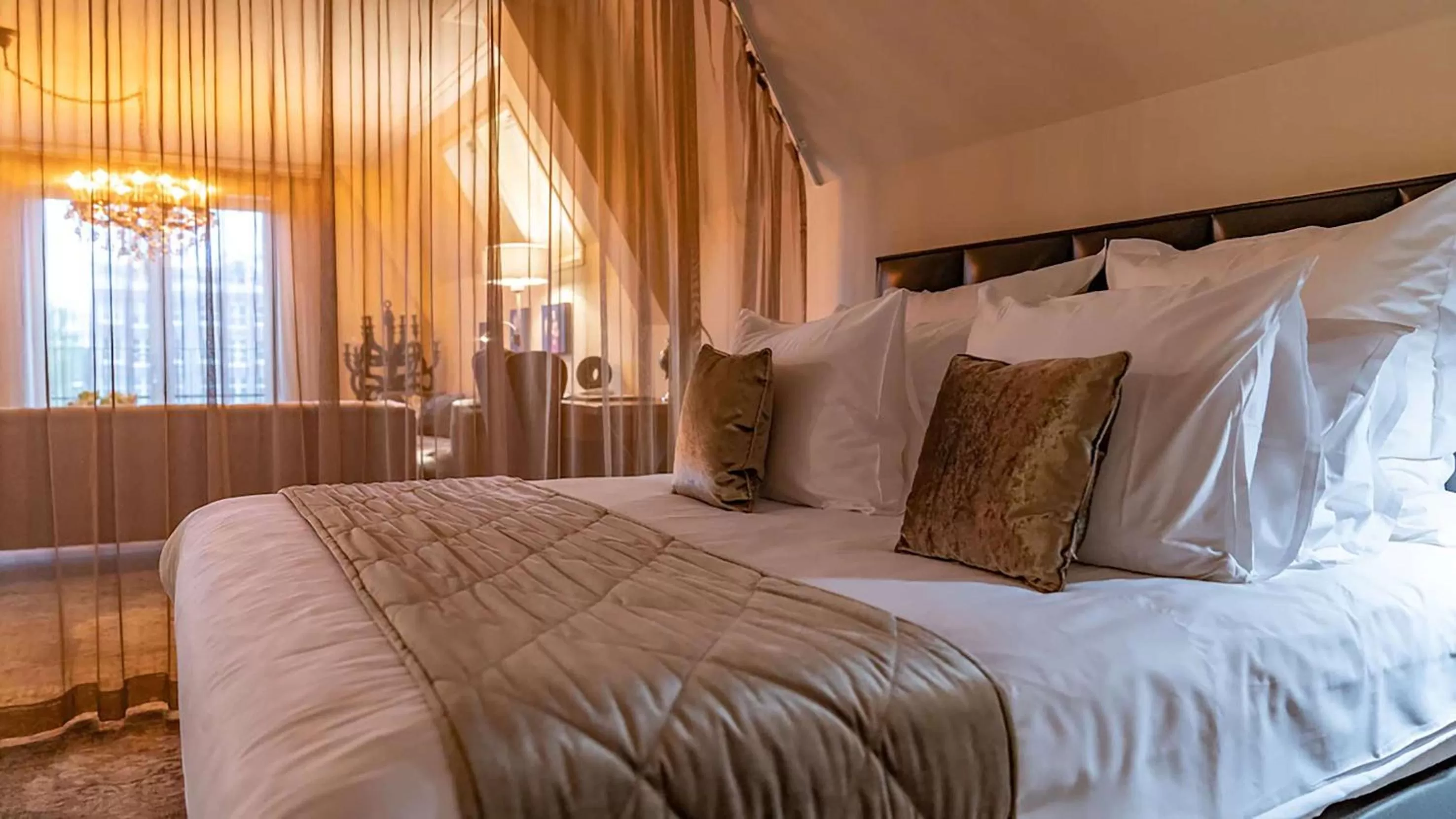 Imperial Suite in Luxury Suites Amsterdam