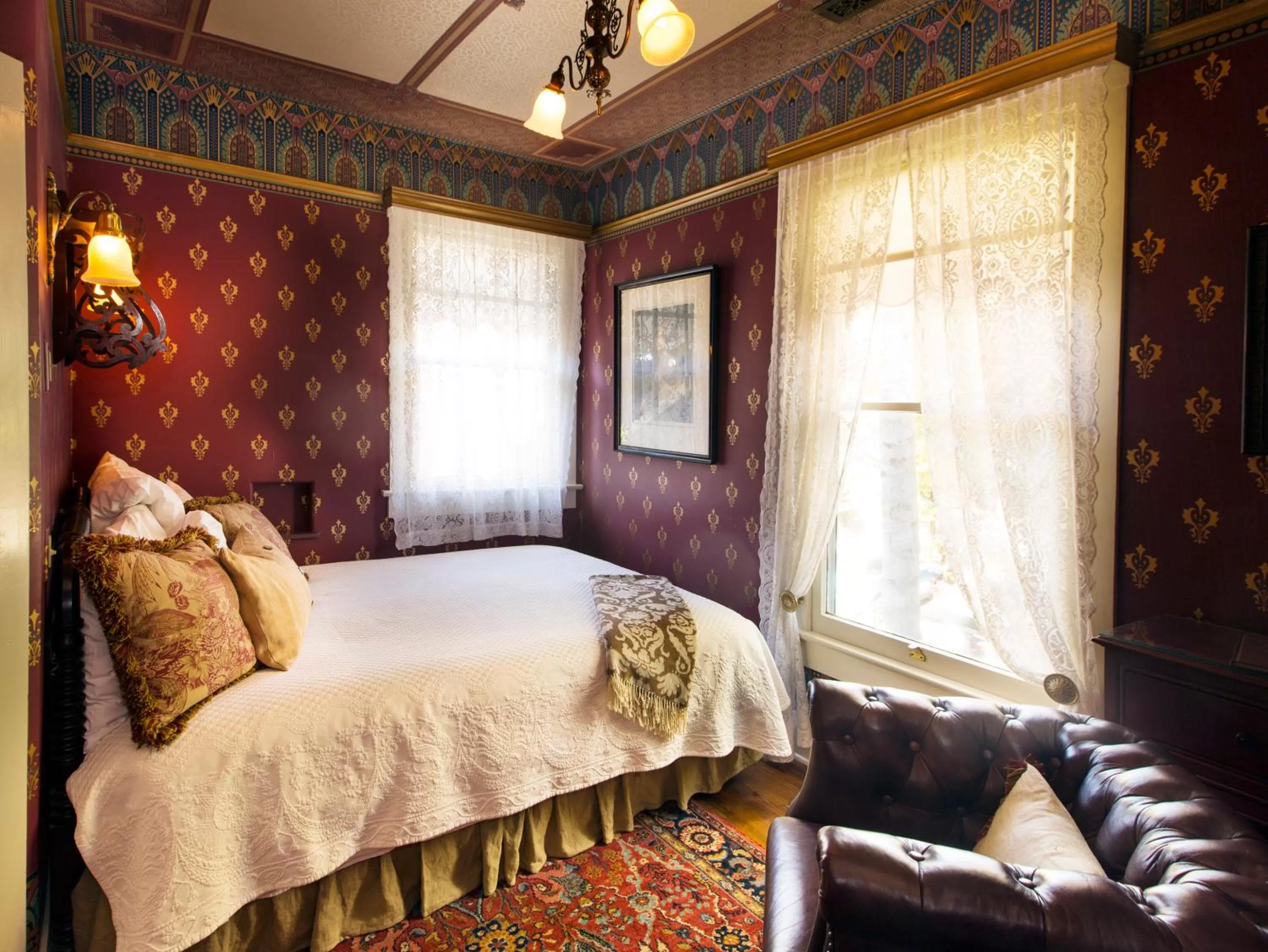 Katharine McCormick Room in Simpson House Inn