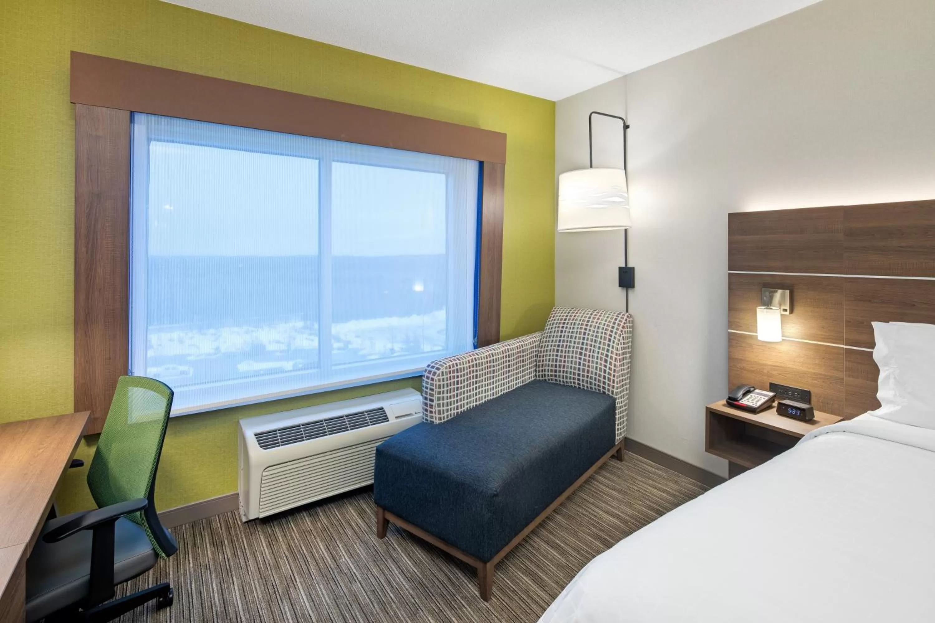 King Suite in Holiday Inn Express & Suites Halifax Airport by IHG