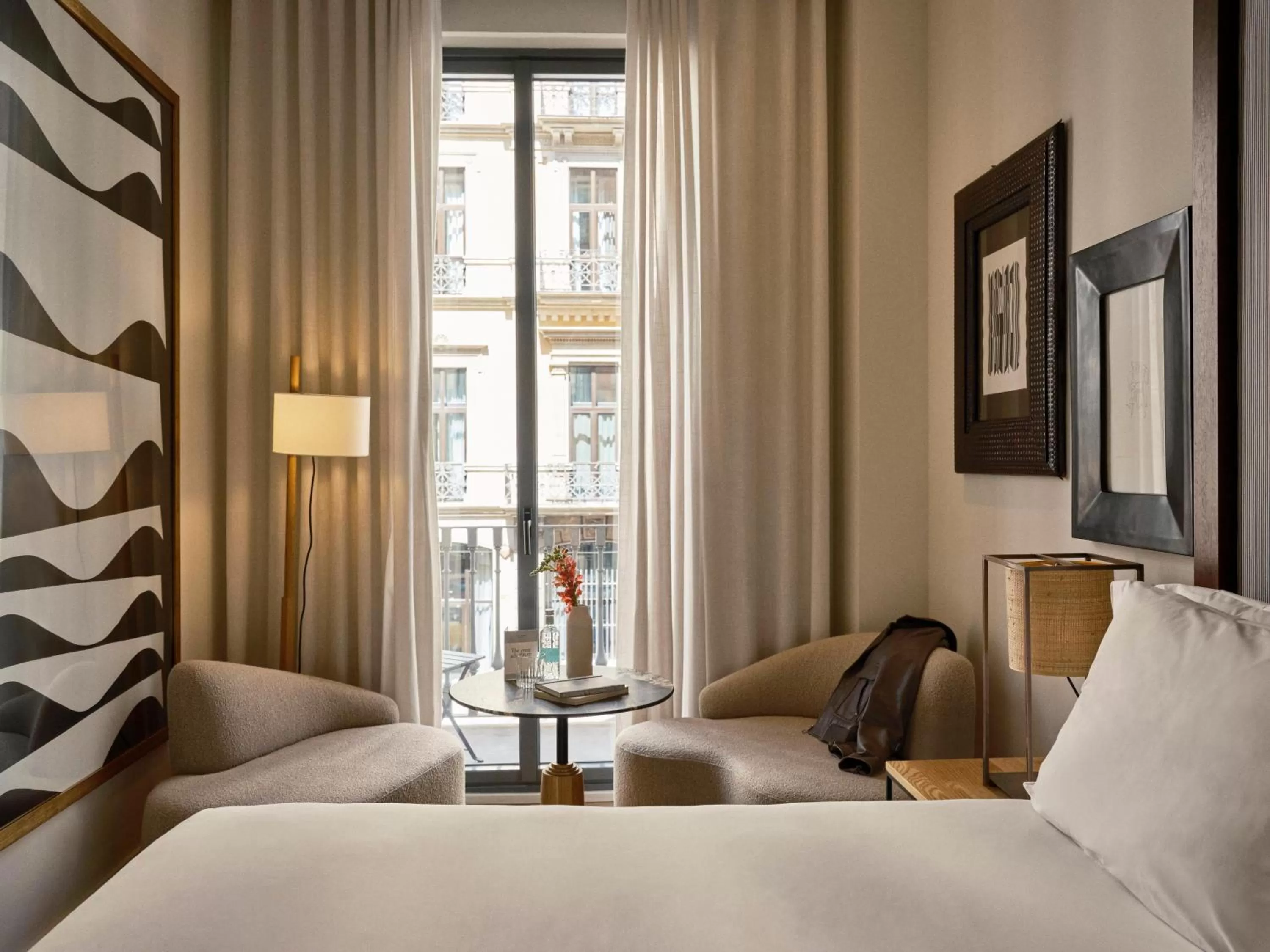 Double or Twin Room with Balcony in Hotel Pulitzer Barcelona