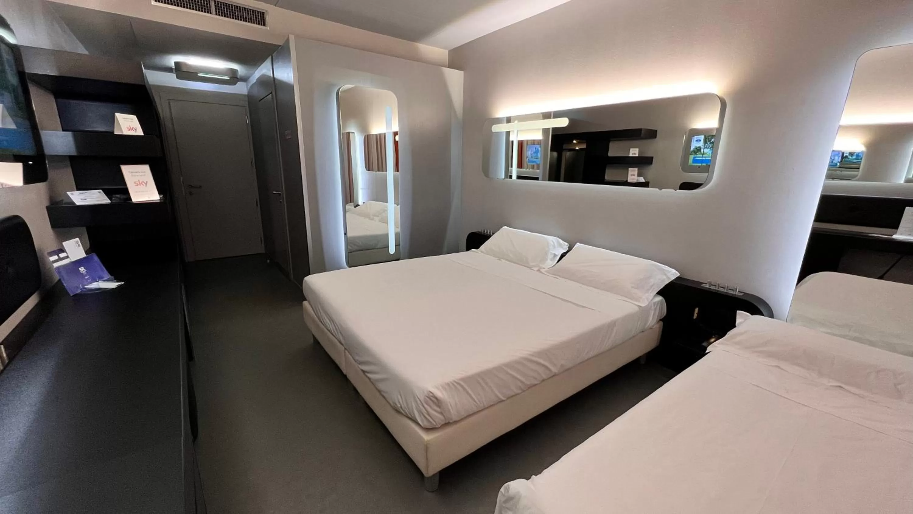 Superior Triple Room in San Ranieri Hotel