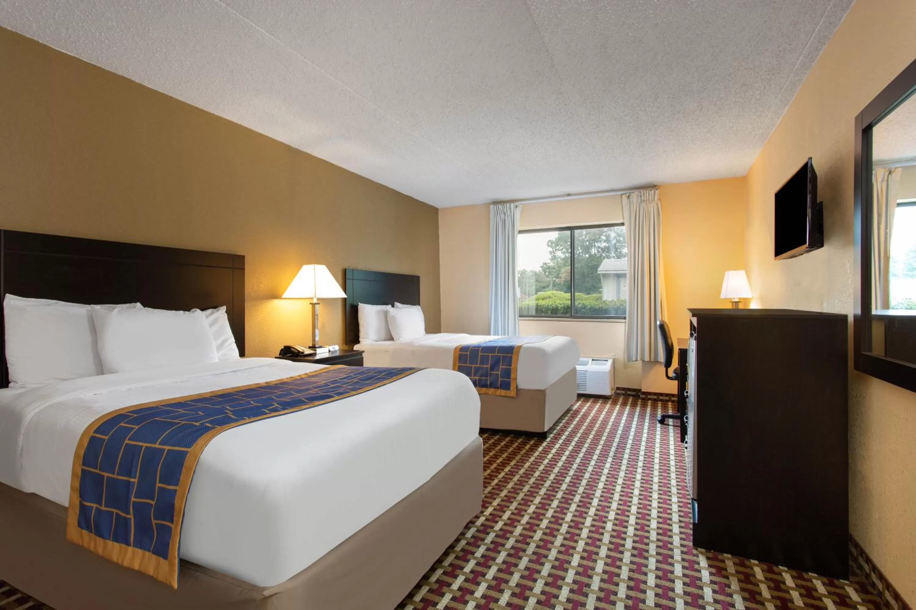 Double Room - Disability Access/Non-Smoking in Days Inn by Wyndham Hillsborough