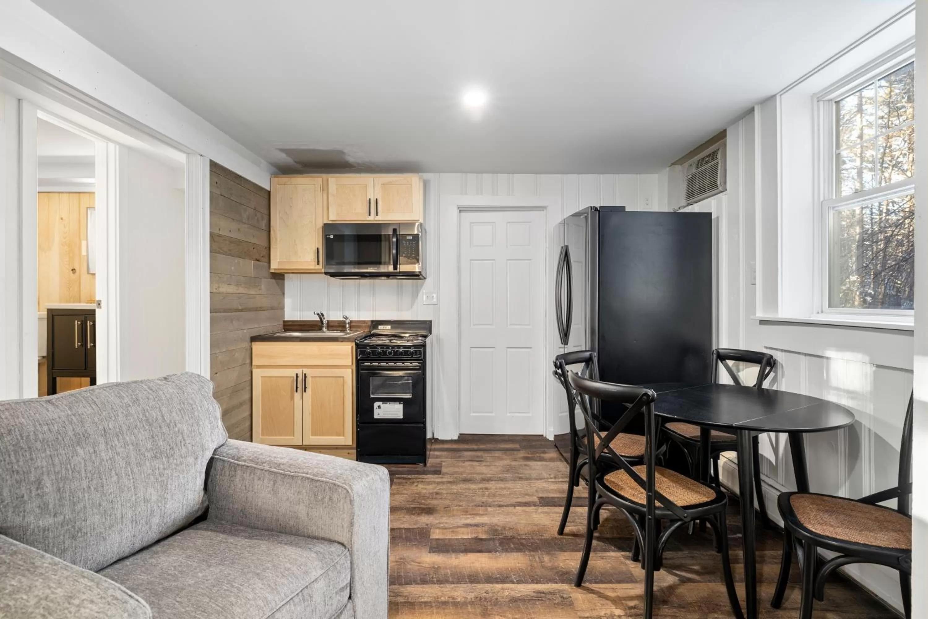 Apartment in The Inn & More