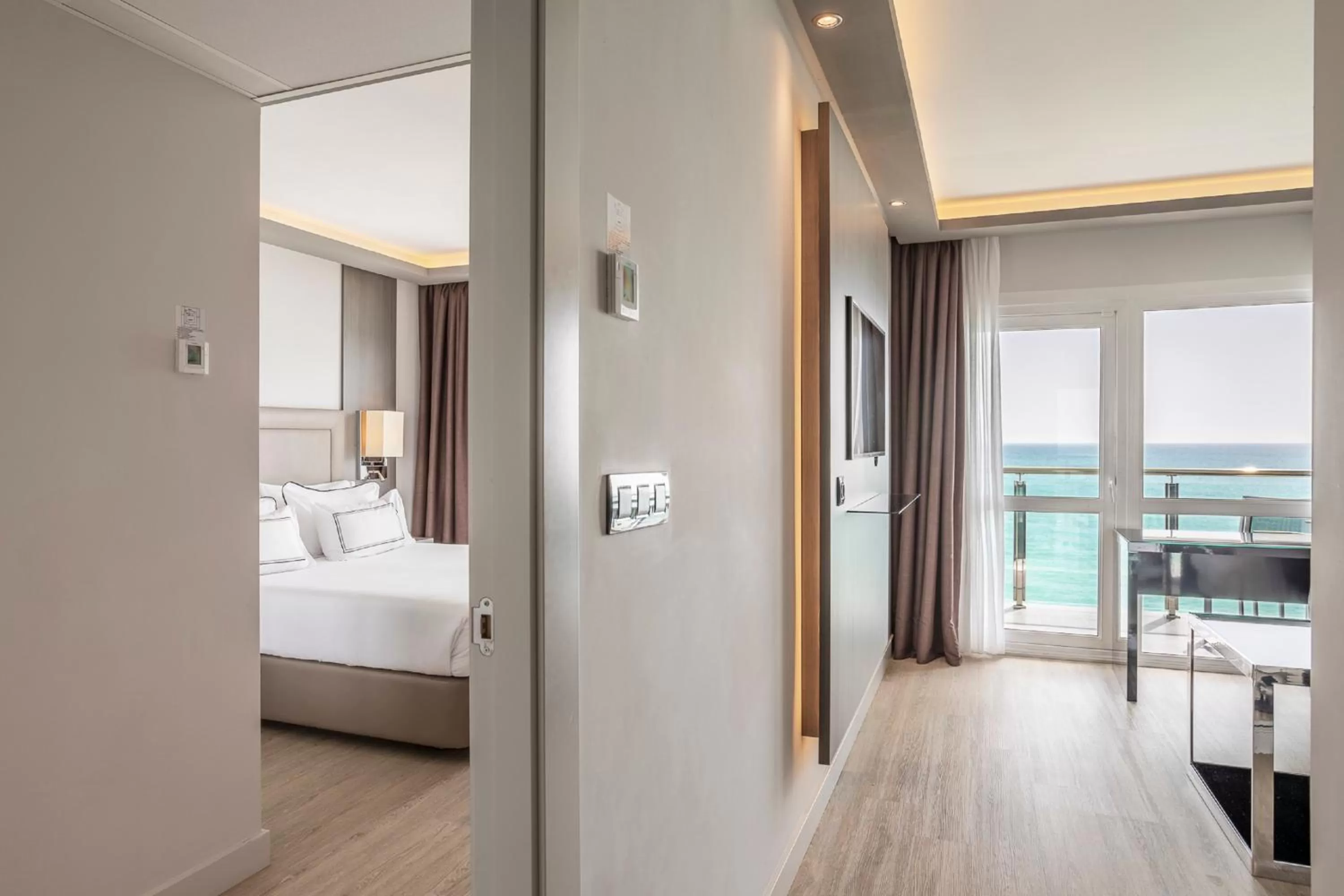 Executive Junior Suite with Sea View  in Melia Alicante