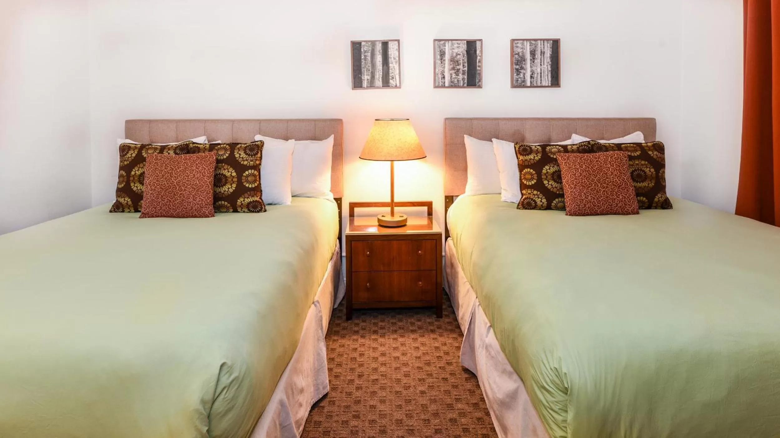 Queen Room with Two Queen Beds in The Skylark, a Palm Springs Hotel