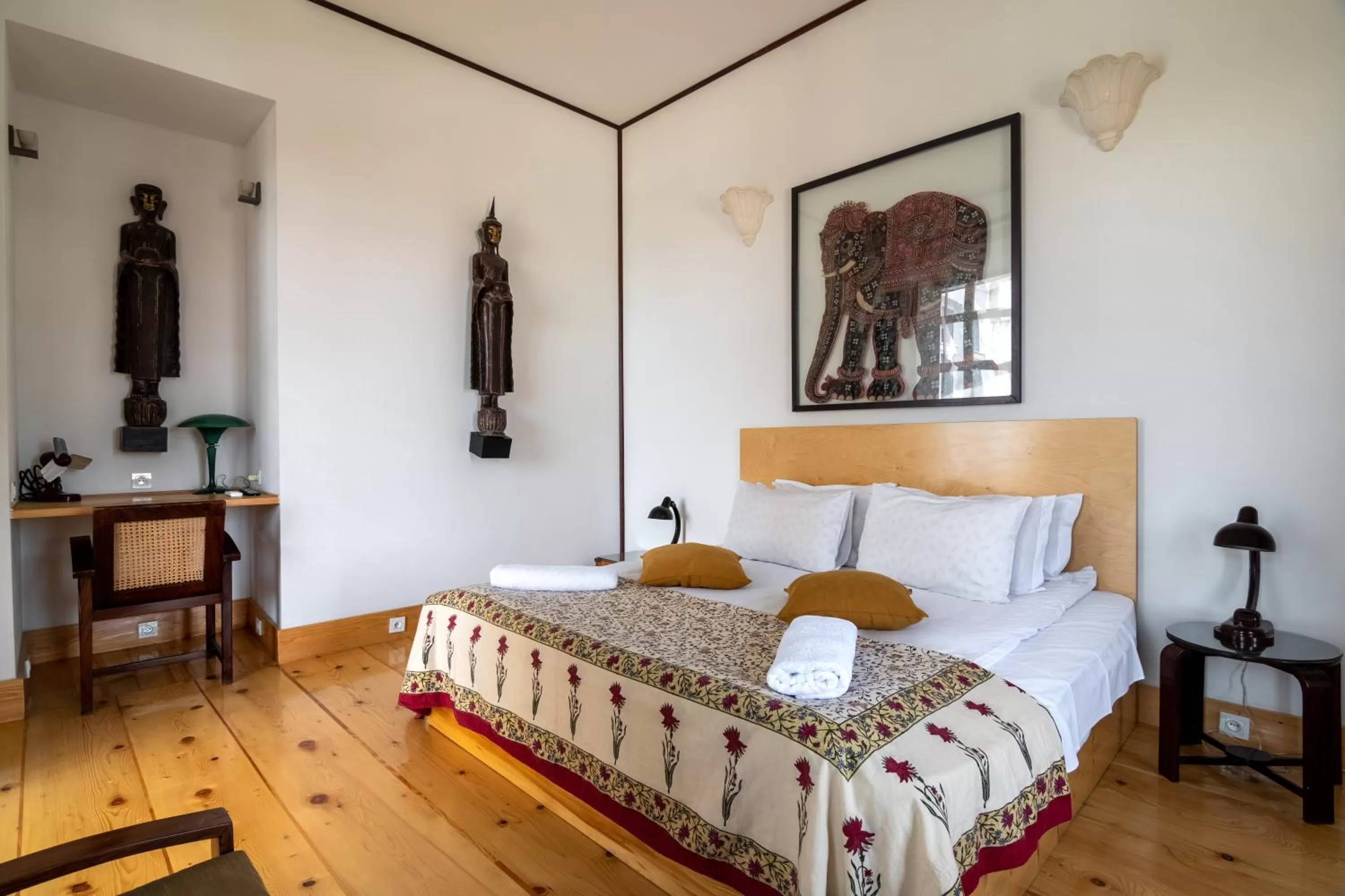 Family Suite with Balcony in Castle in Old Town