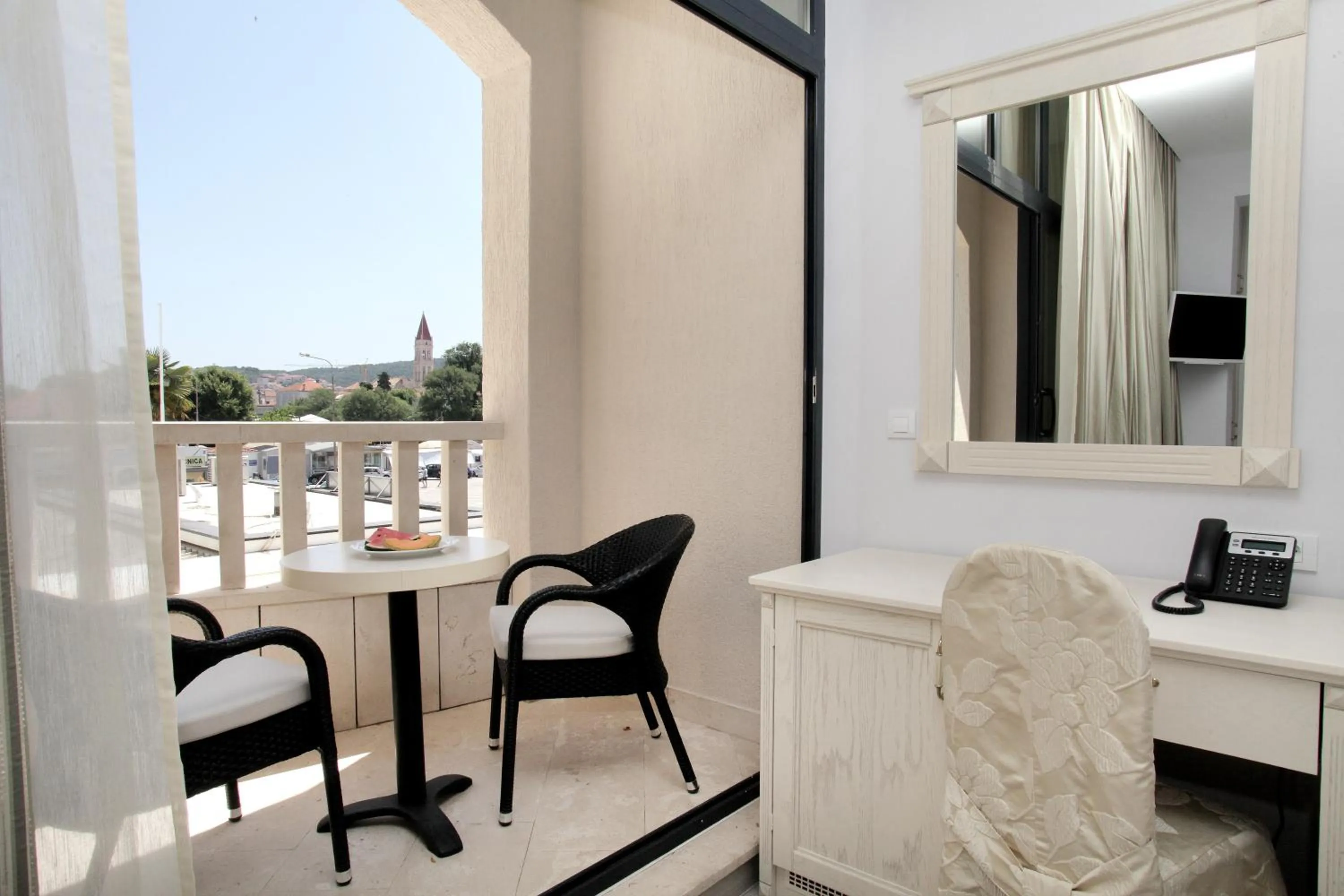 Family Suite in Hotel Bellevue Trogir
