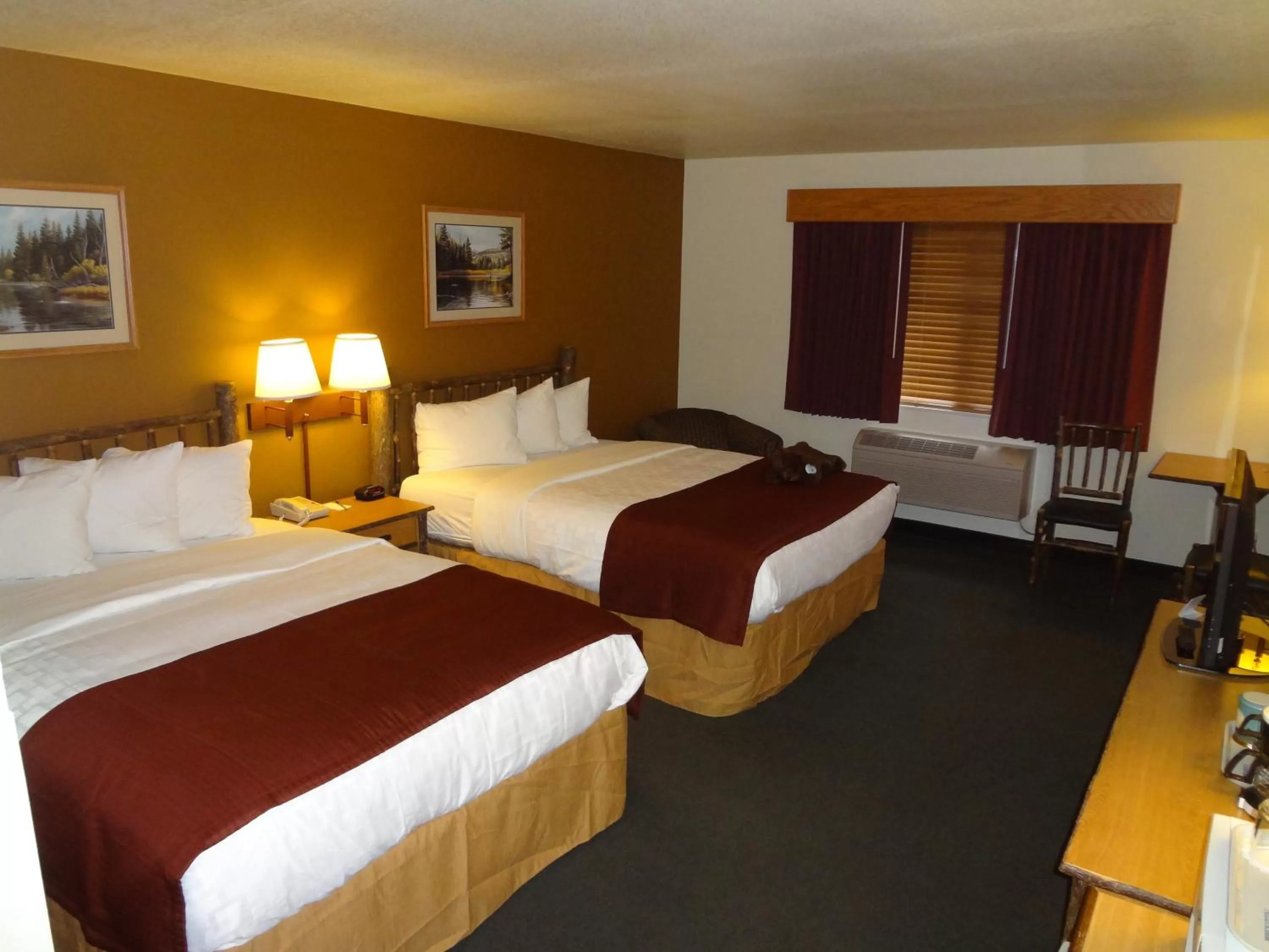 Queen Room with Two Queen Beds - Non-Smoking in AmericInn by Wyndham Cody
